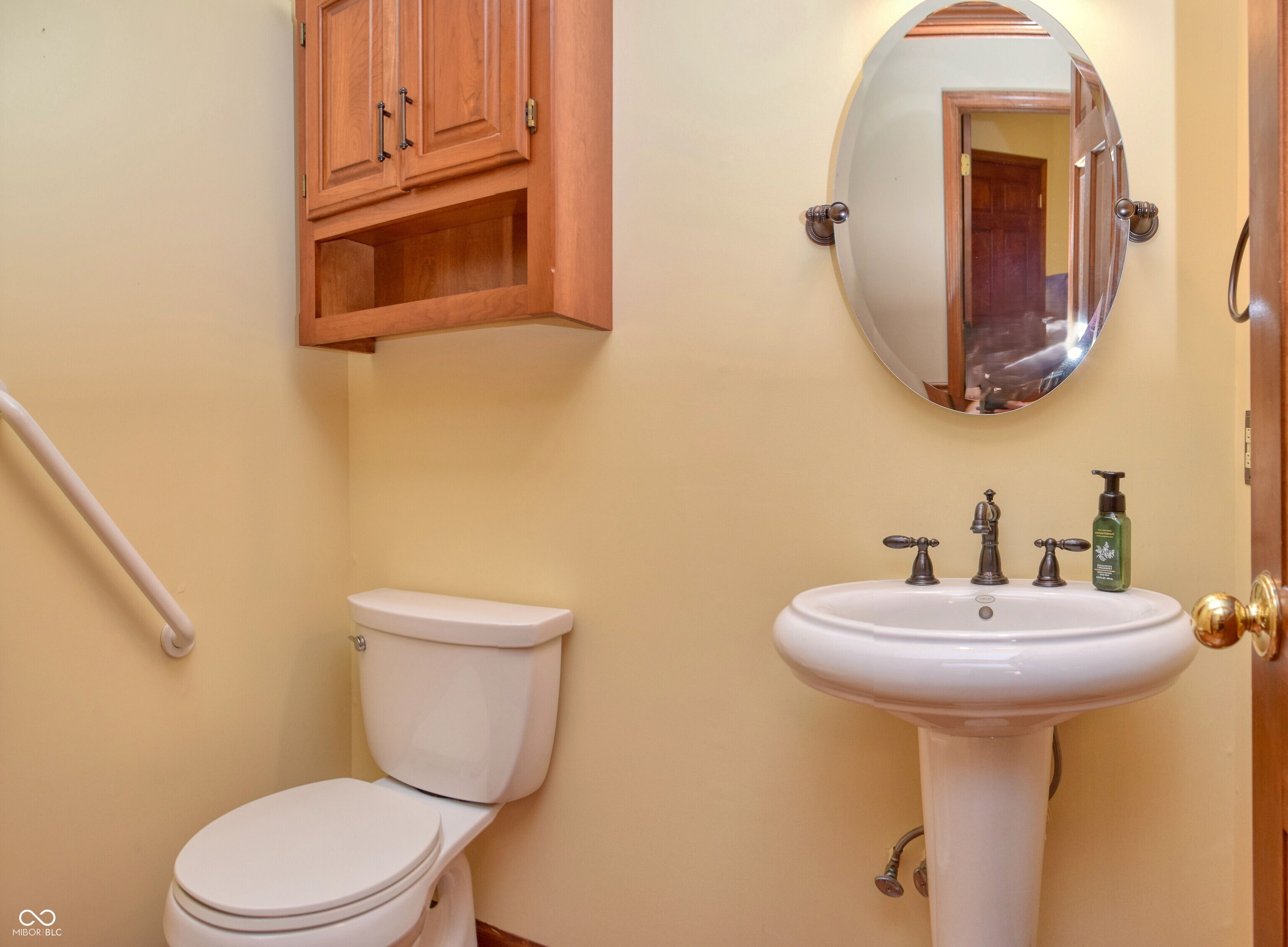 411 Westchester Boulevard