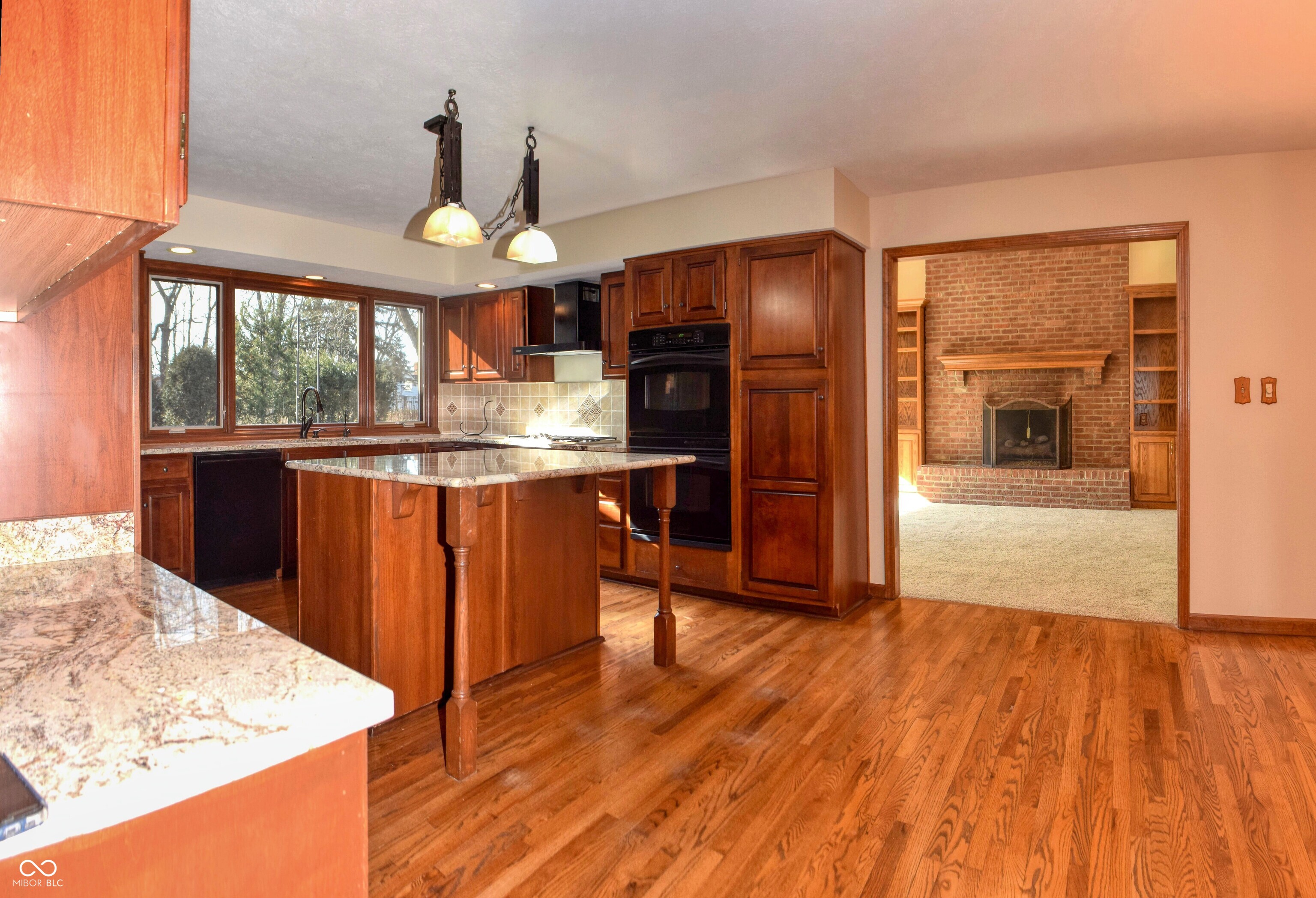 411 Westchester Boulevard