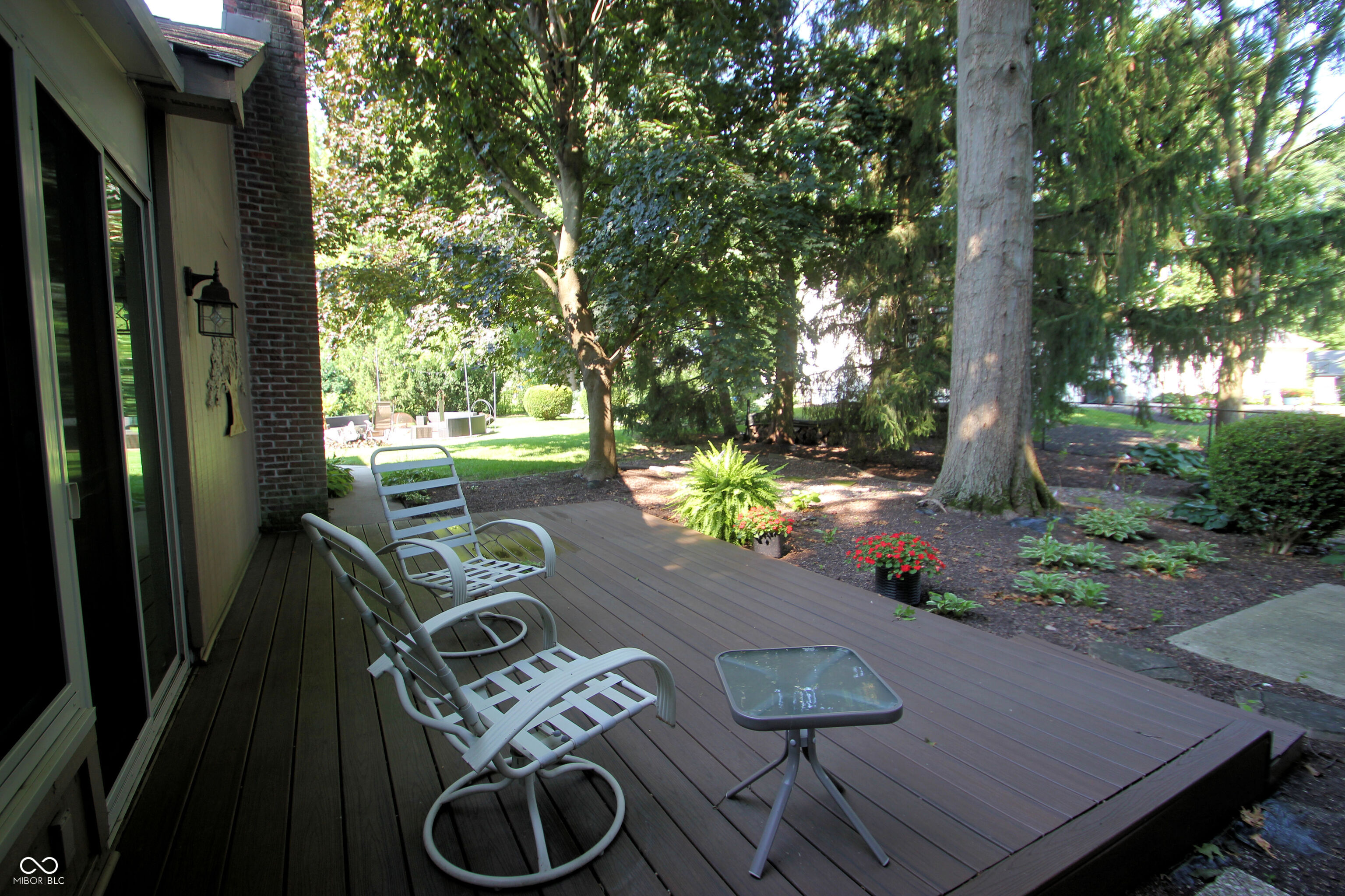 411 Westchester Boulevard