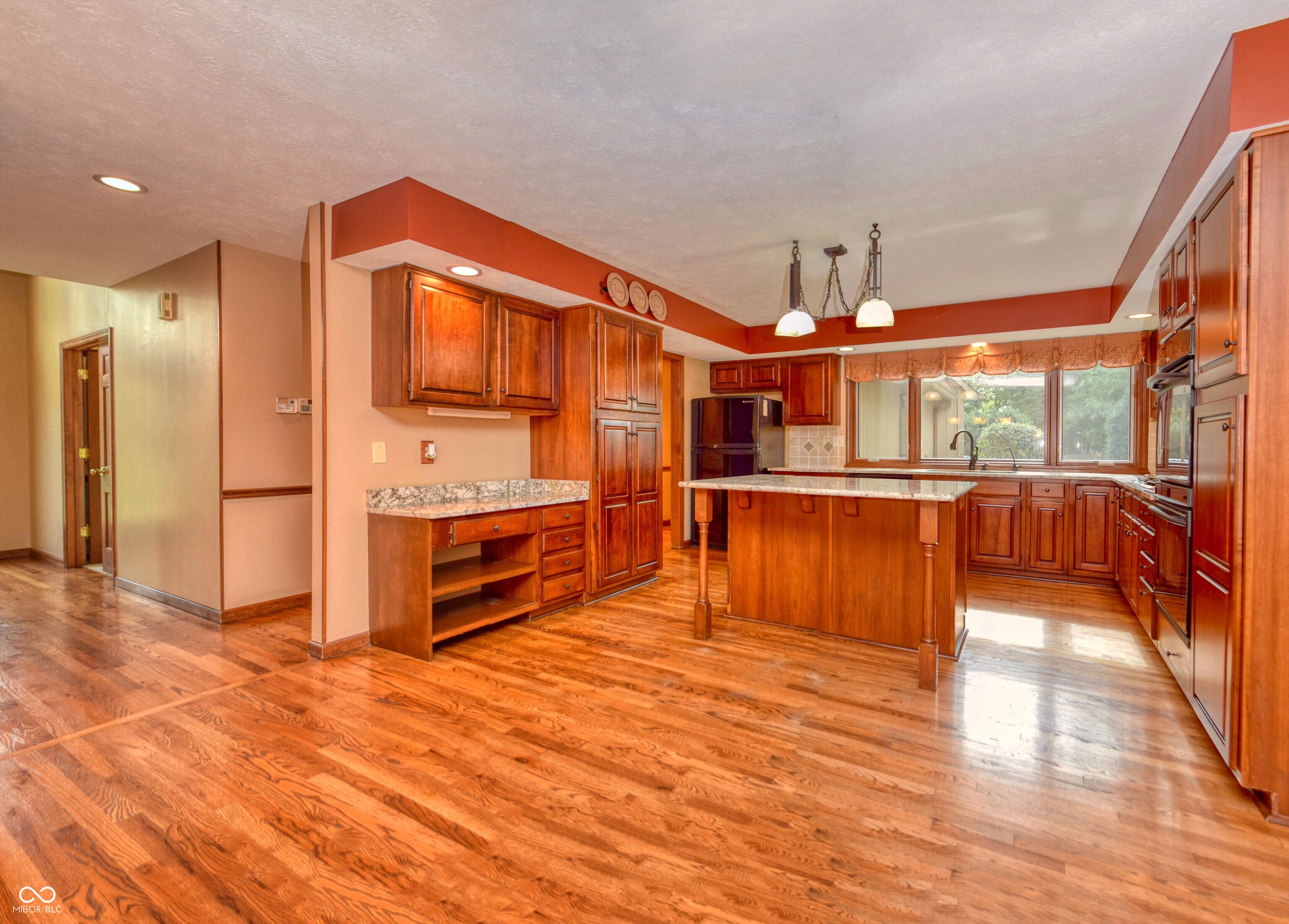 411 Westchester Boulevard