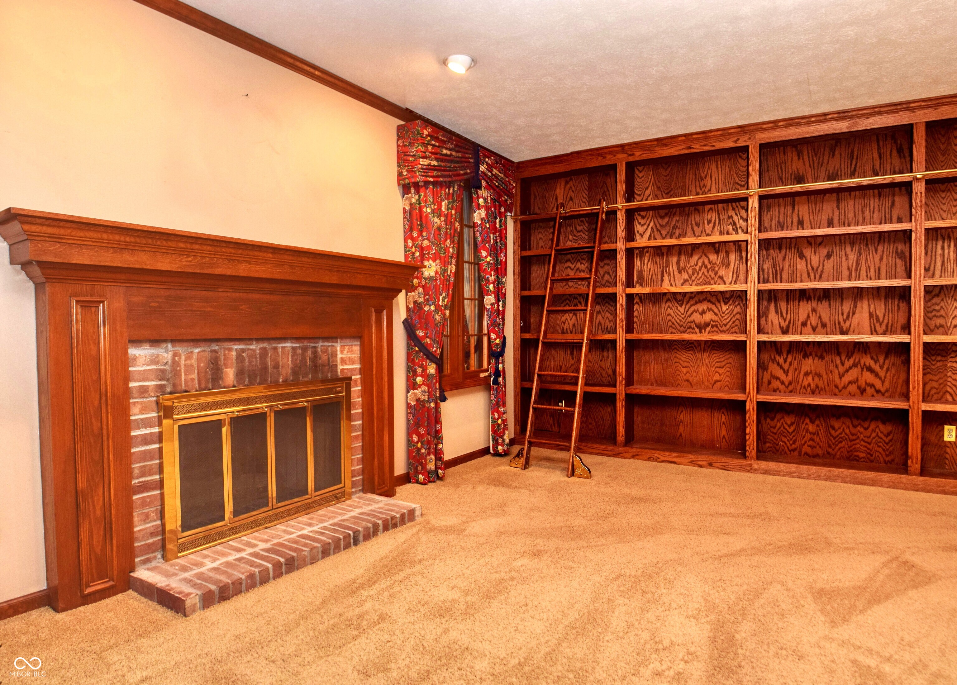 411 Westchester Boulevard