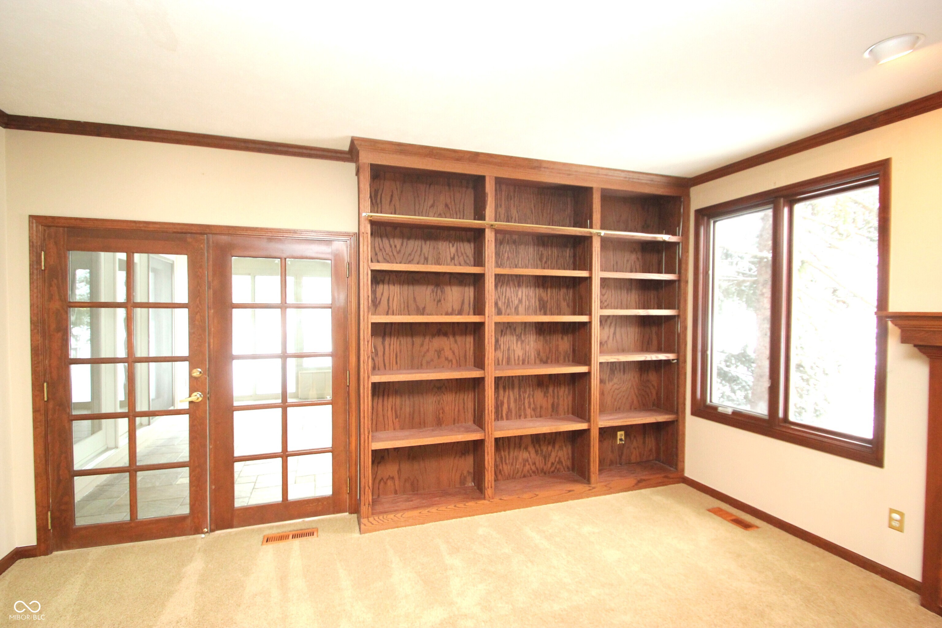 411 Westchester Boulevard