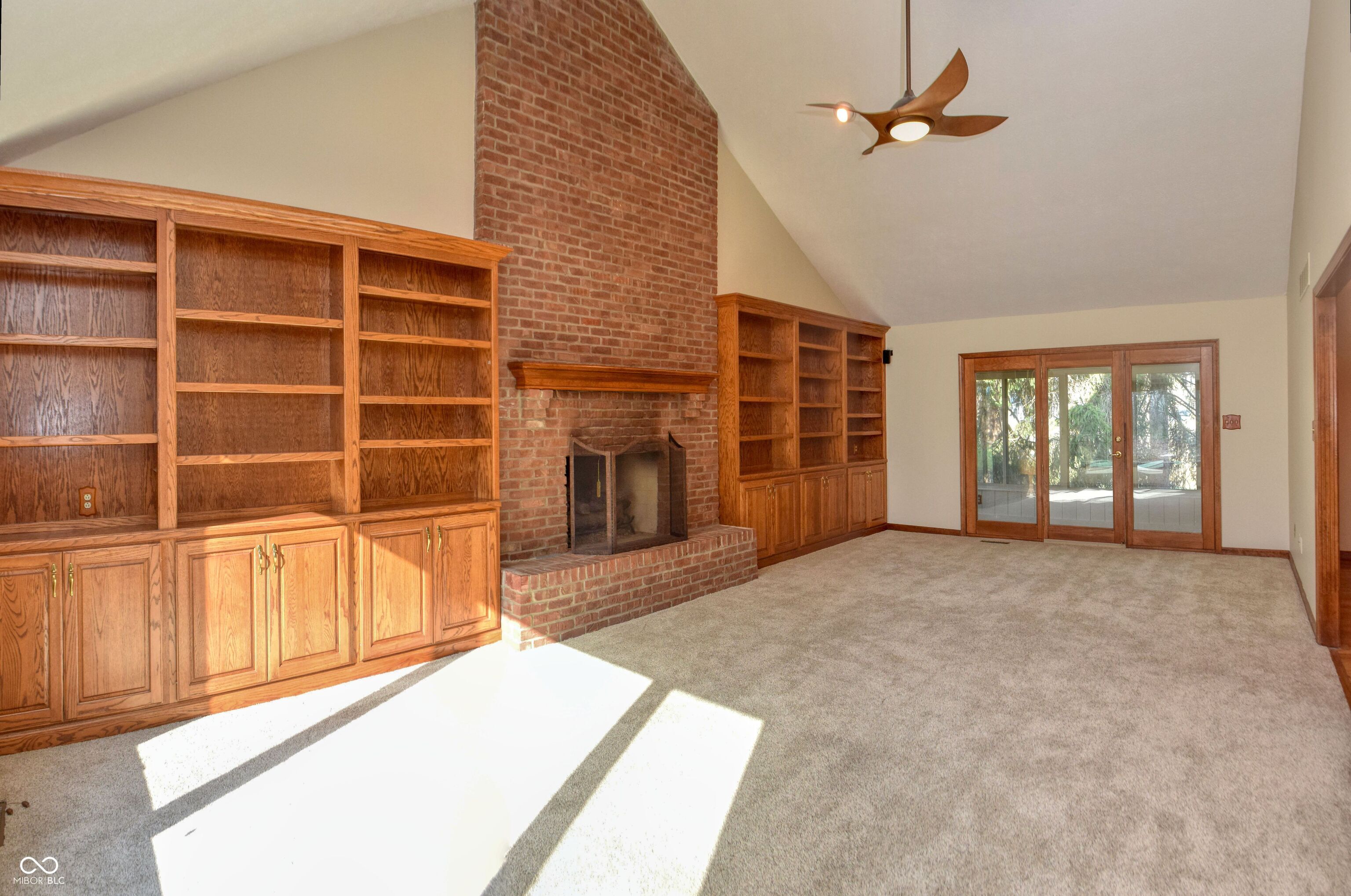 411 Westchester Boulevard