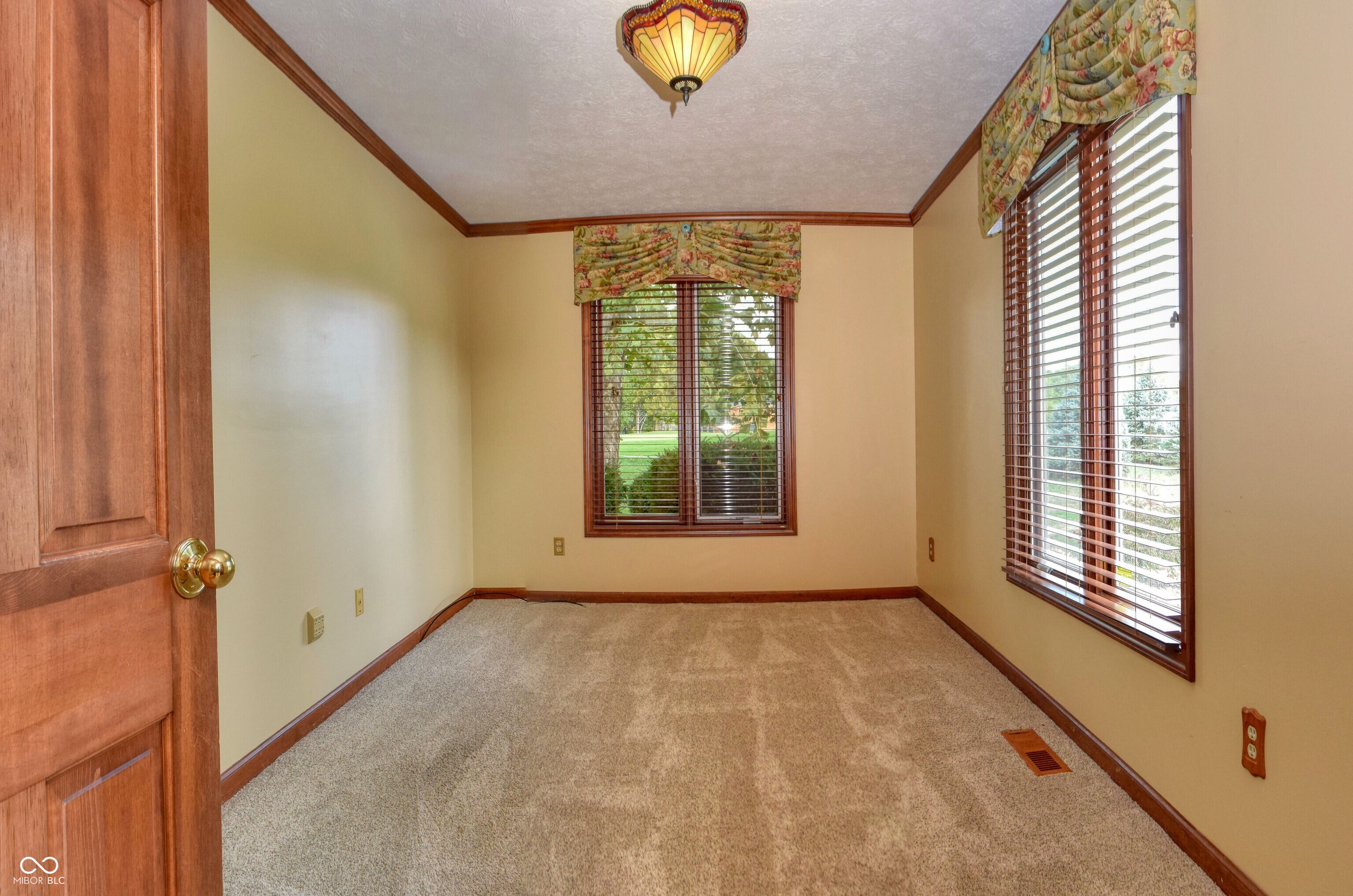 411 Westchester Boulevard