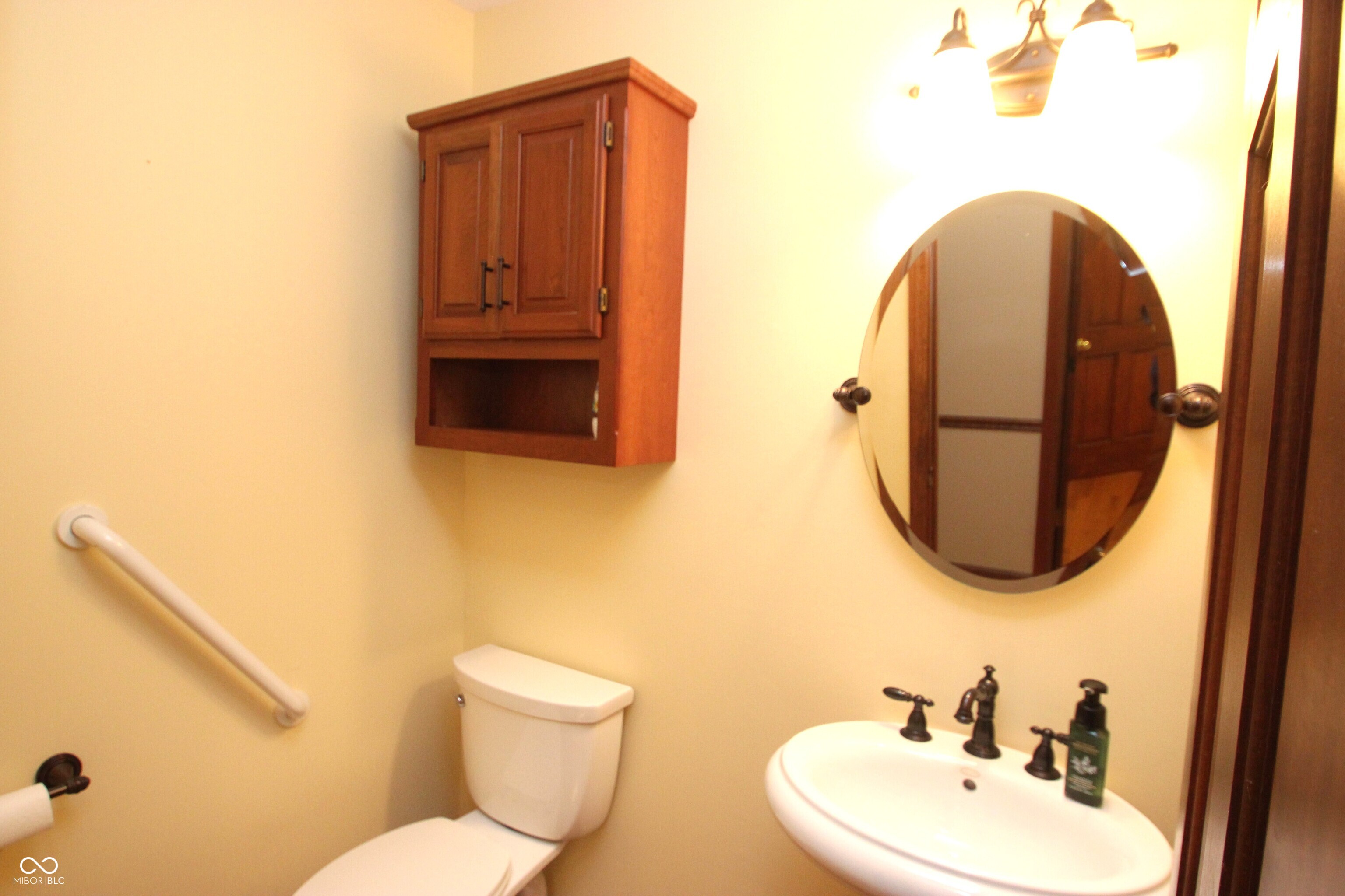 411 Westchester Boulevard