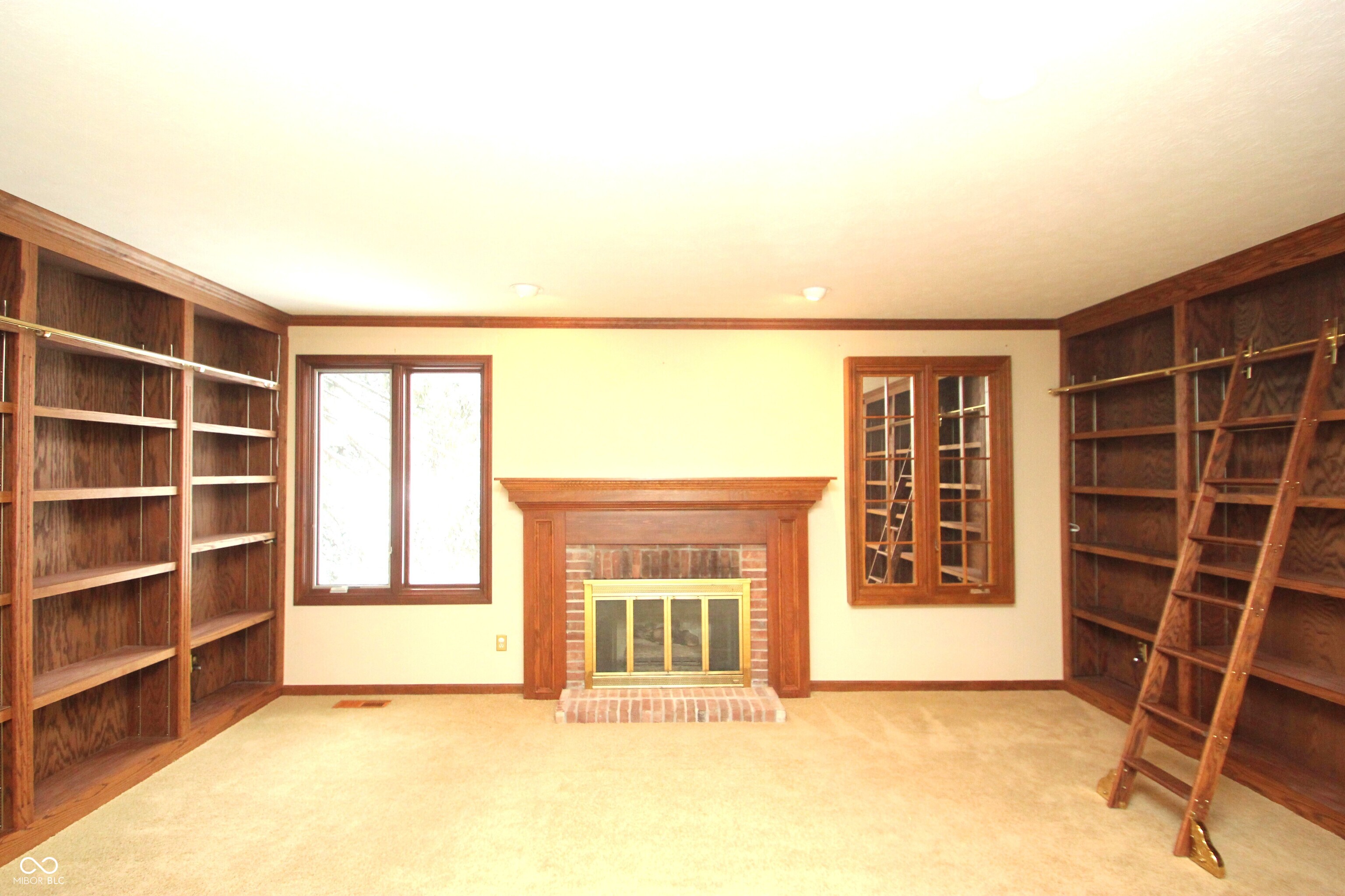 411 Westchester Boulevard