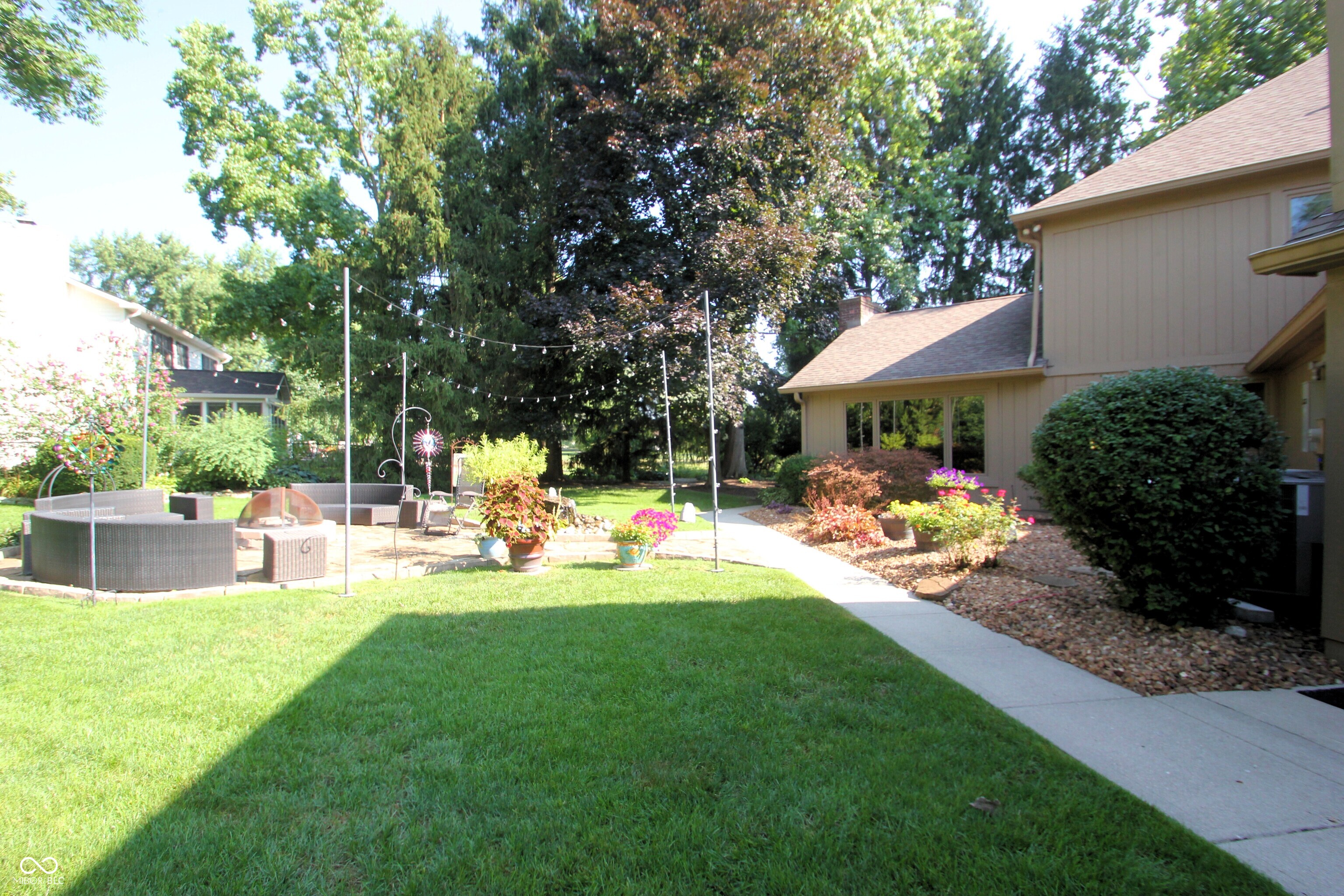 411 Westchester Boulevard