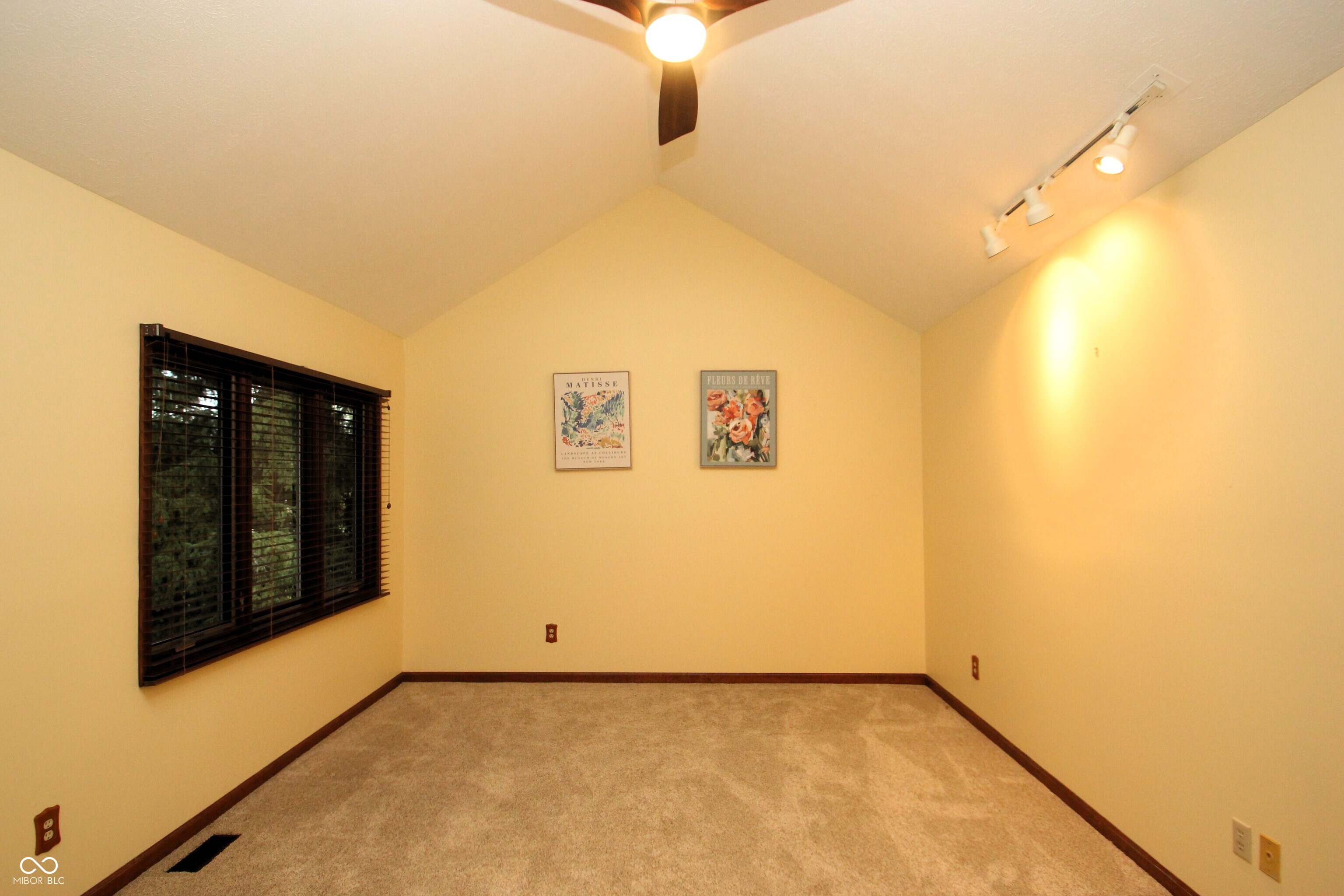 411 Westchester Boulevard