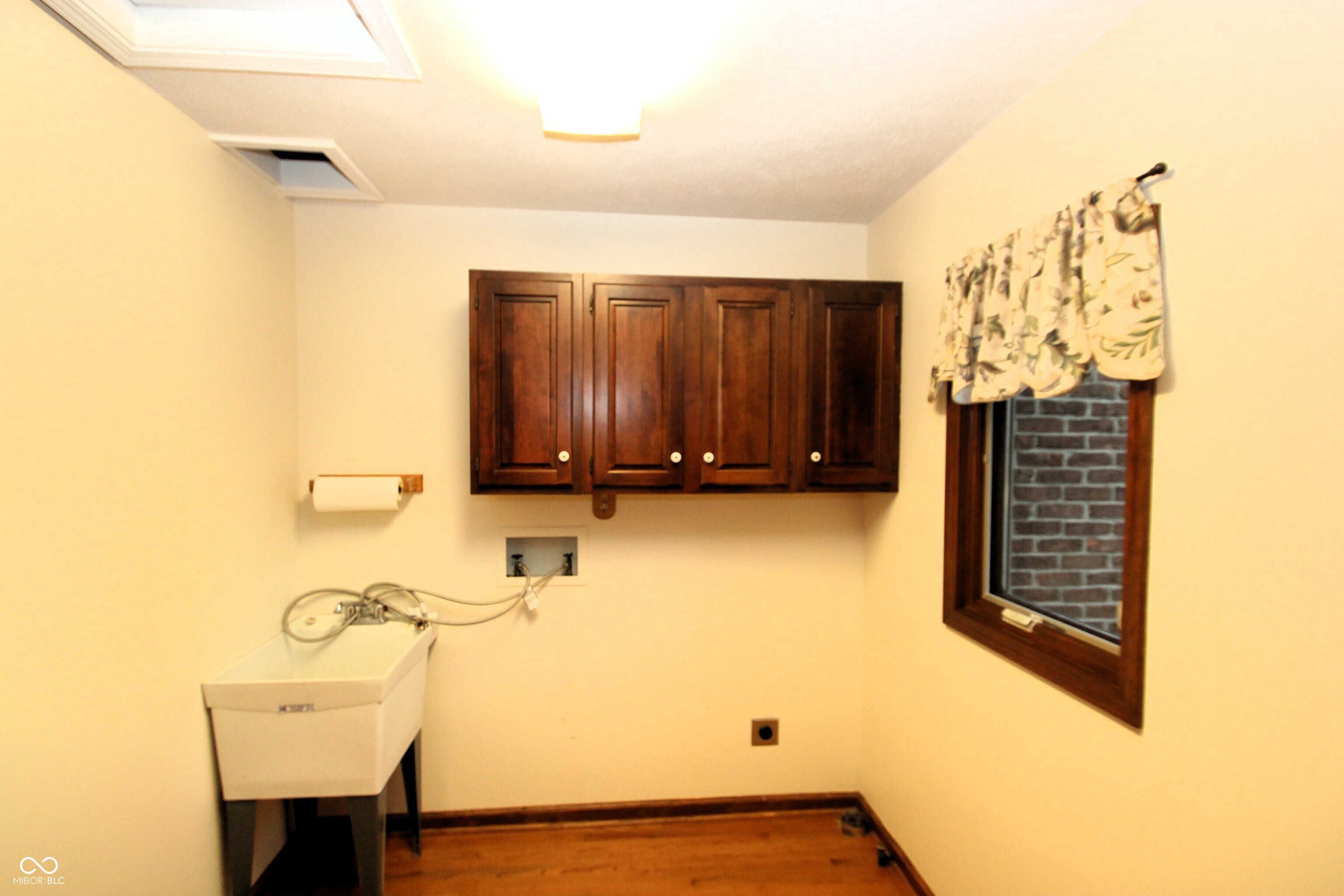 411 Westchester Boulevard