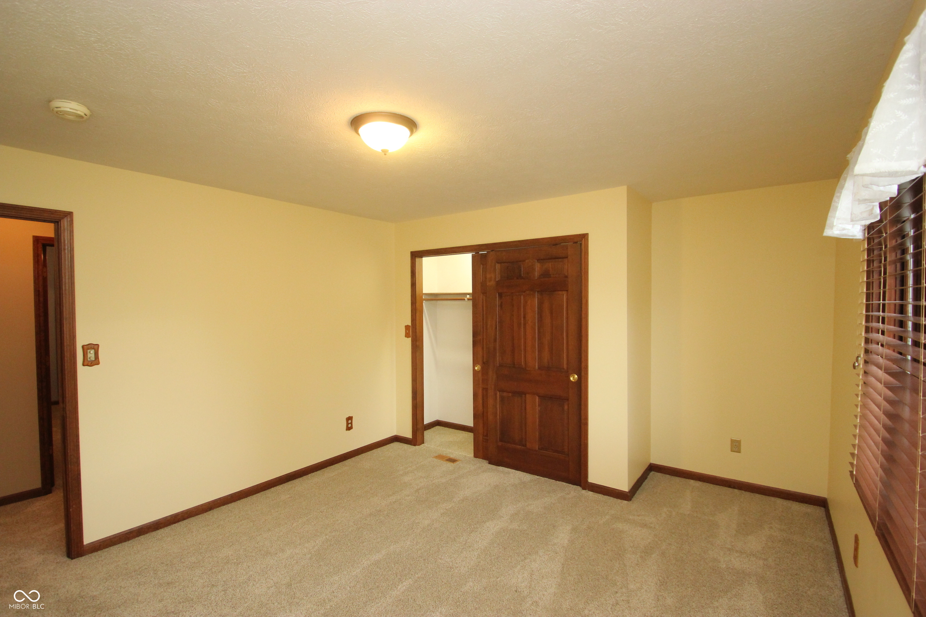 411 Westchester Boulevard