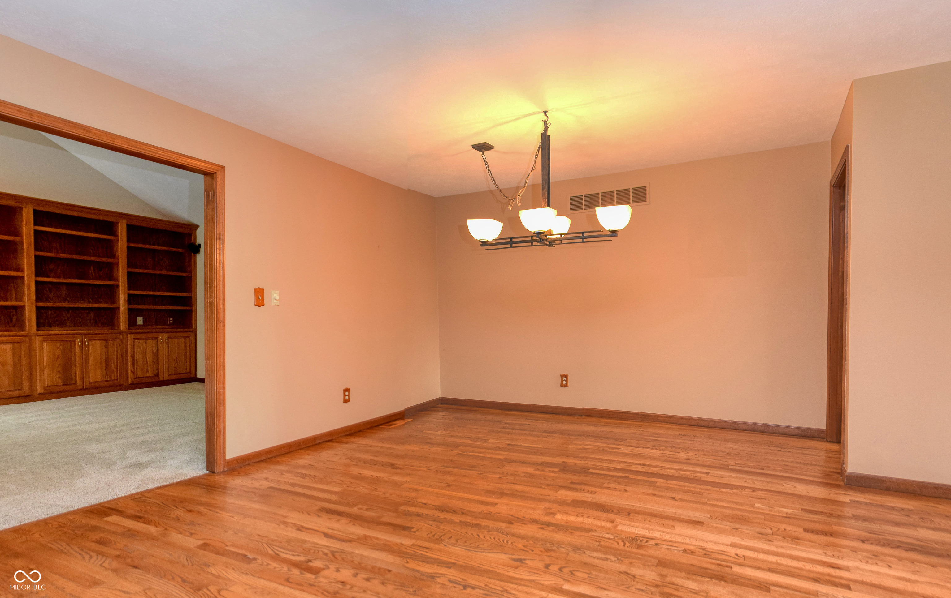 411 Westchester Boulevard