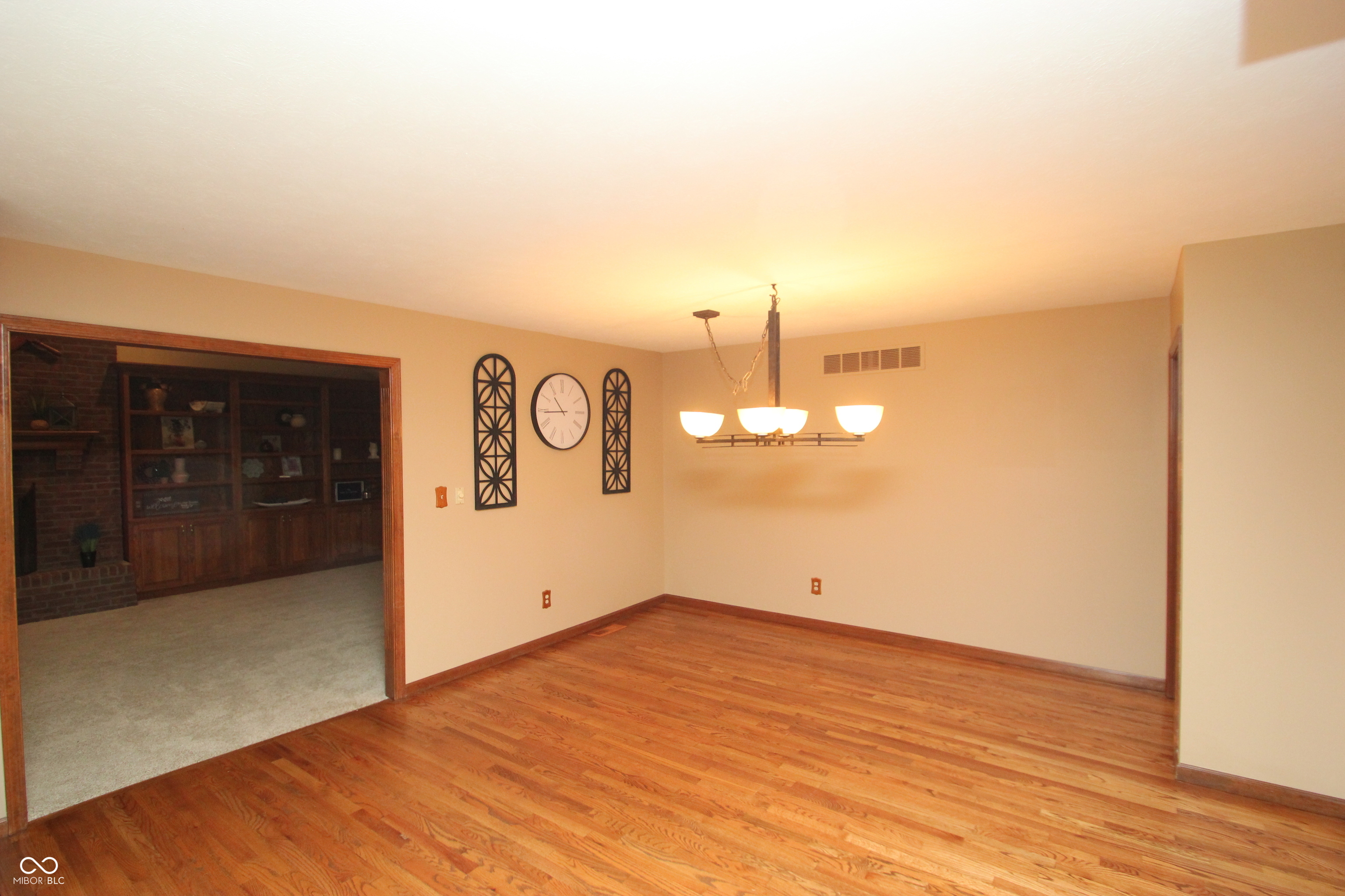 411 Westchester Boulevard