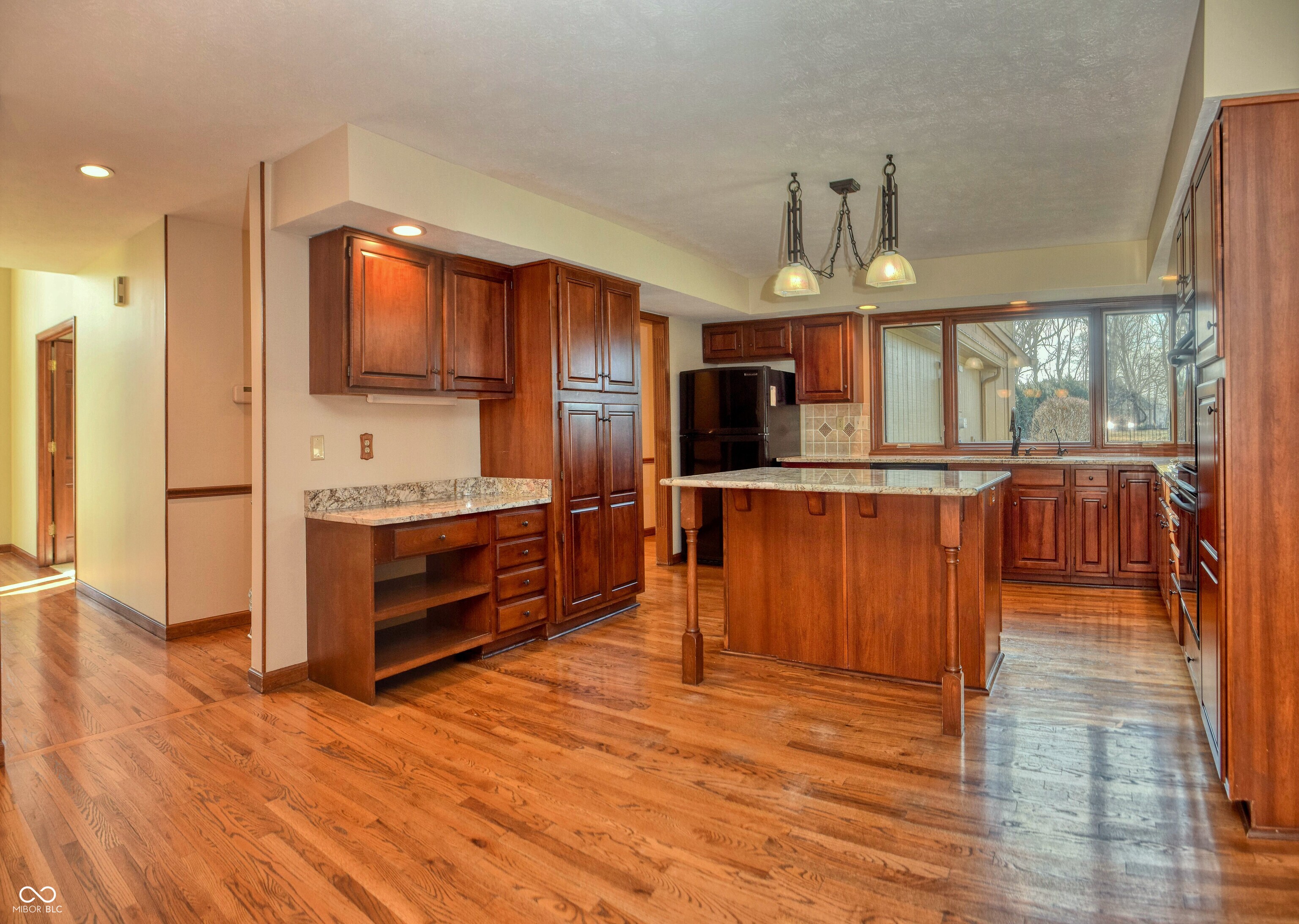 411 Westchester Boulevard