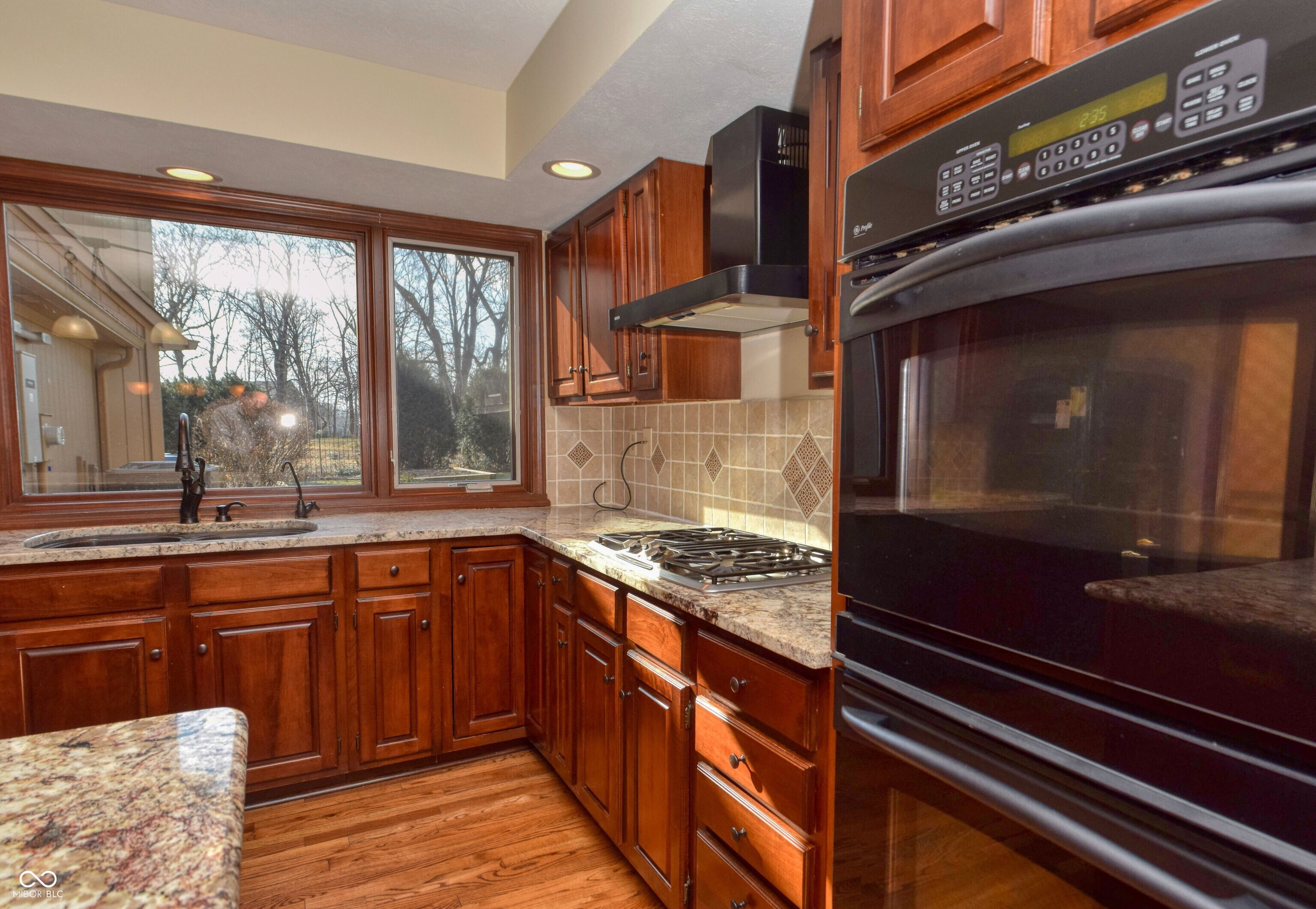 411 Westchester Boulevard