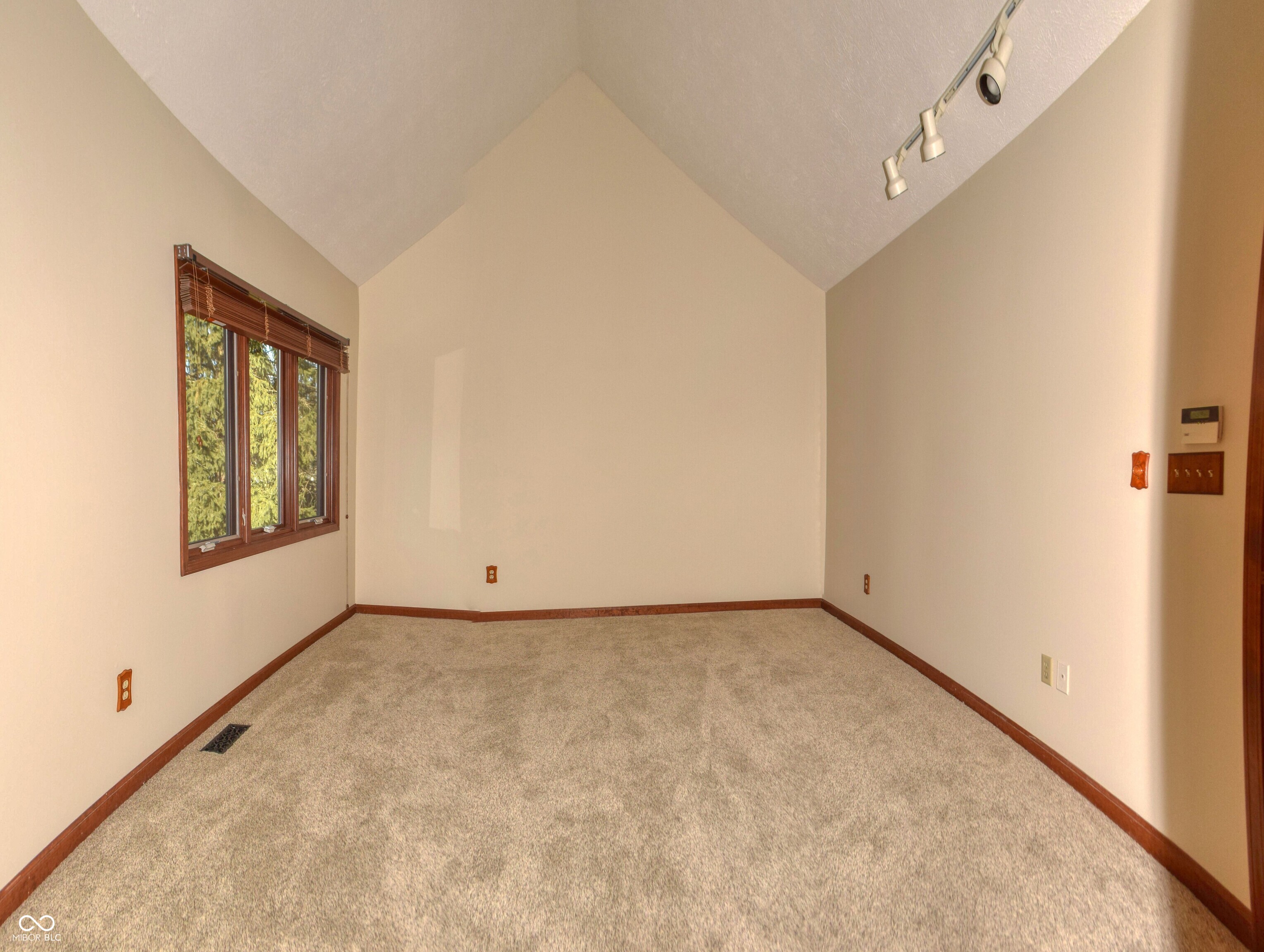 411 Westchester Boulevard