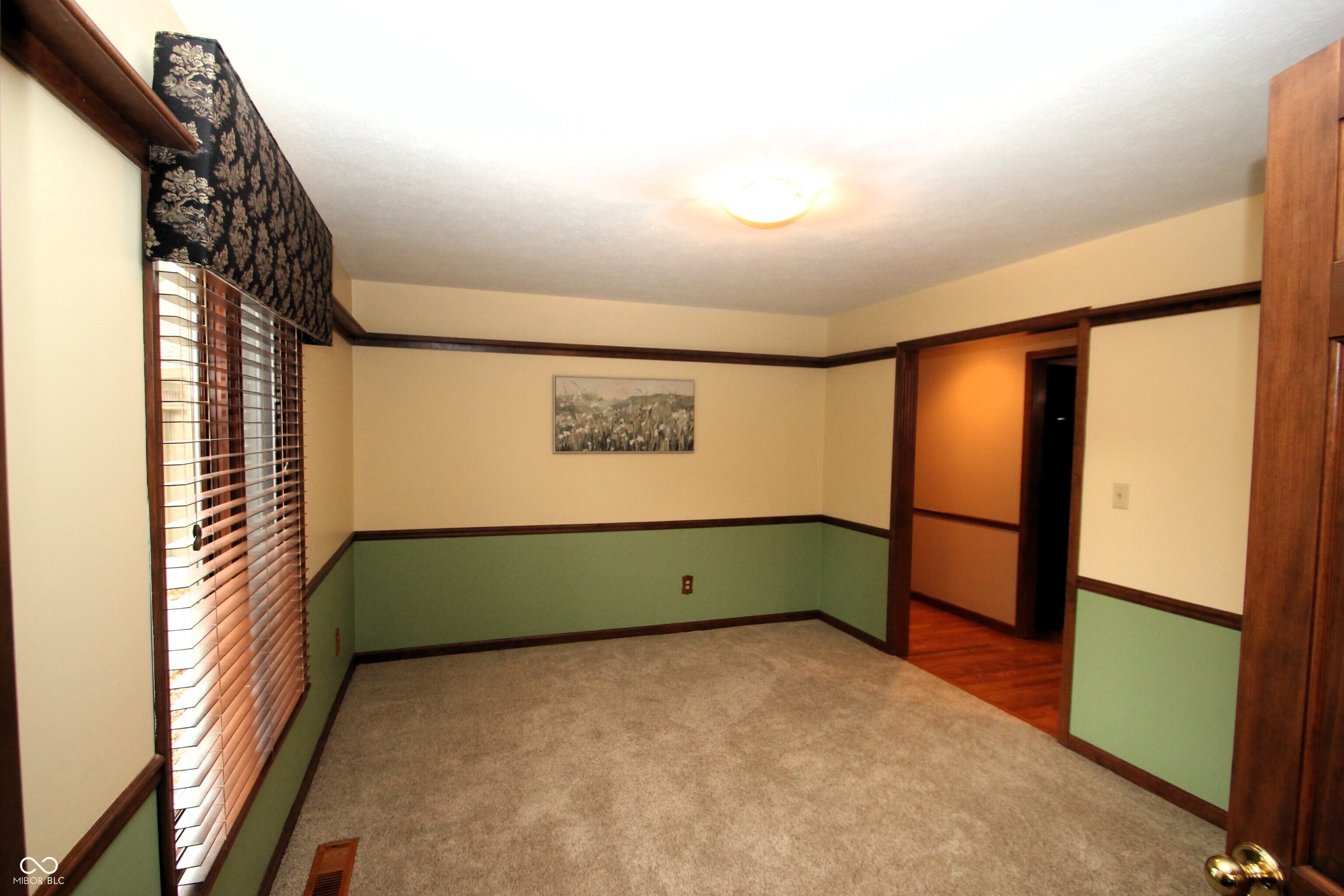 411 Westchester Boulevard