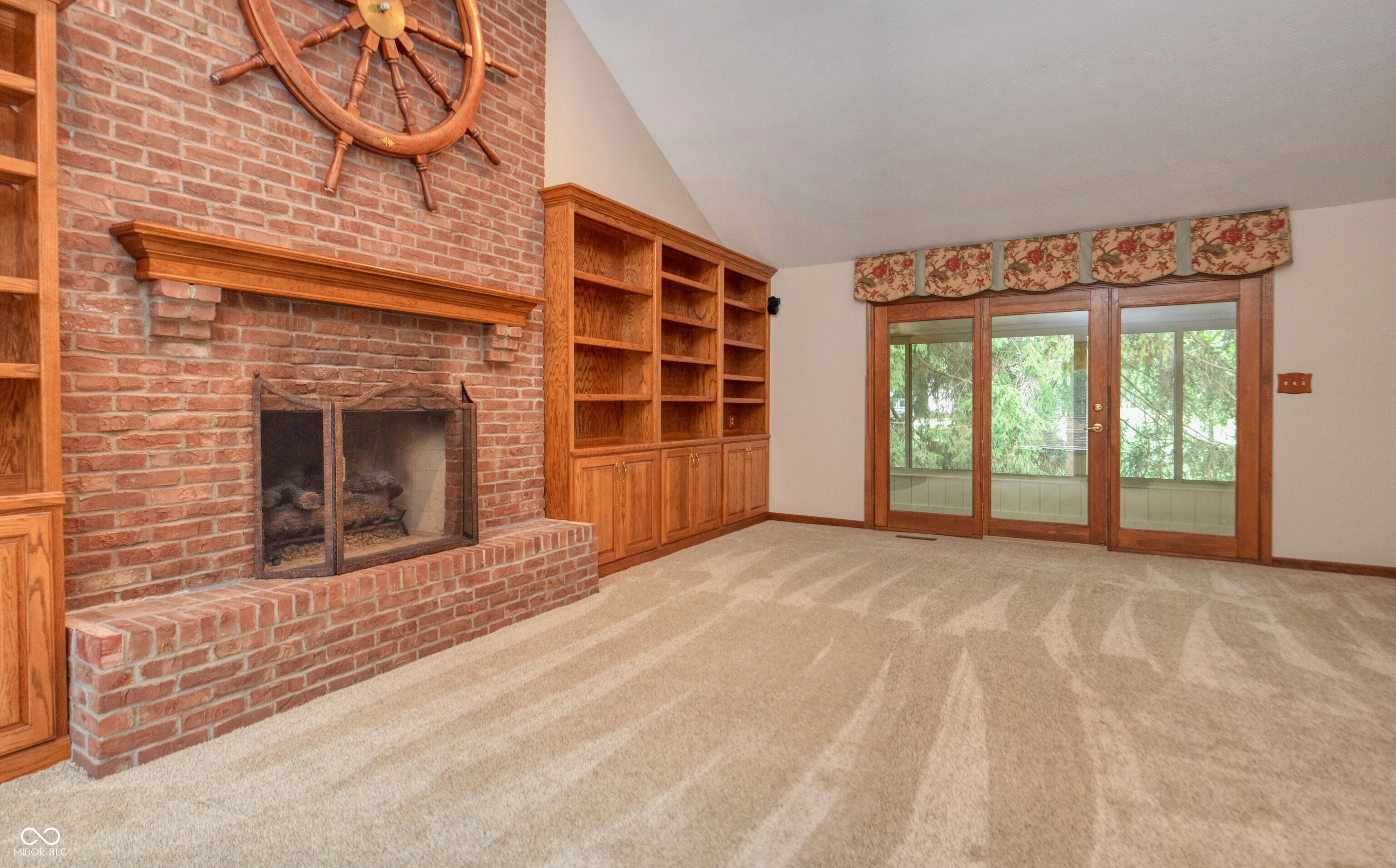 411 Westchester Boulevard