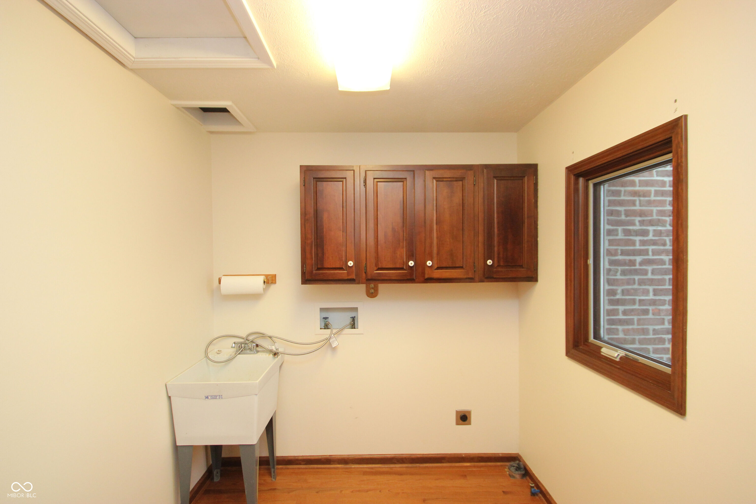 411 Westchester Boulevard