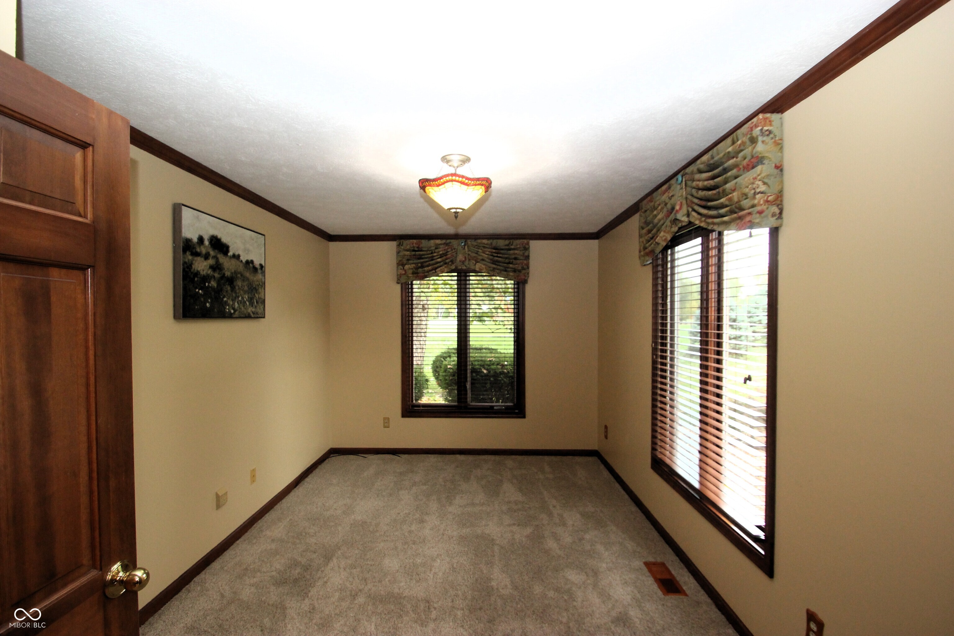 411 Westchester Boulevard