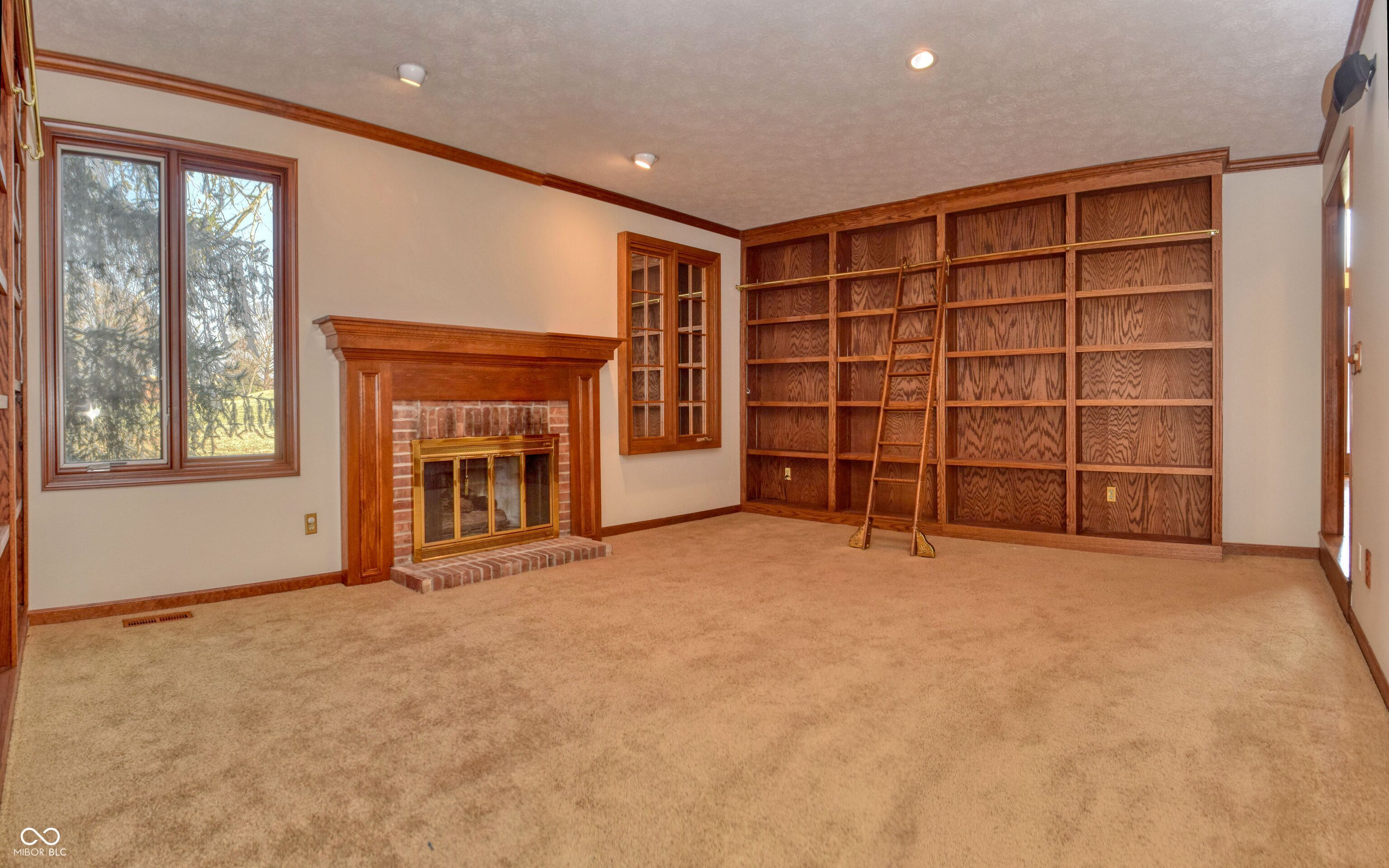 411 Westchester Boulevard