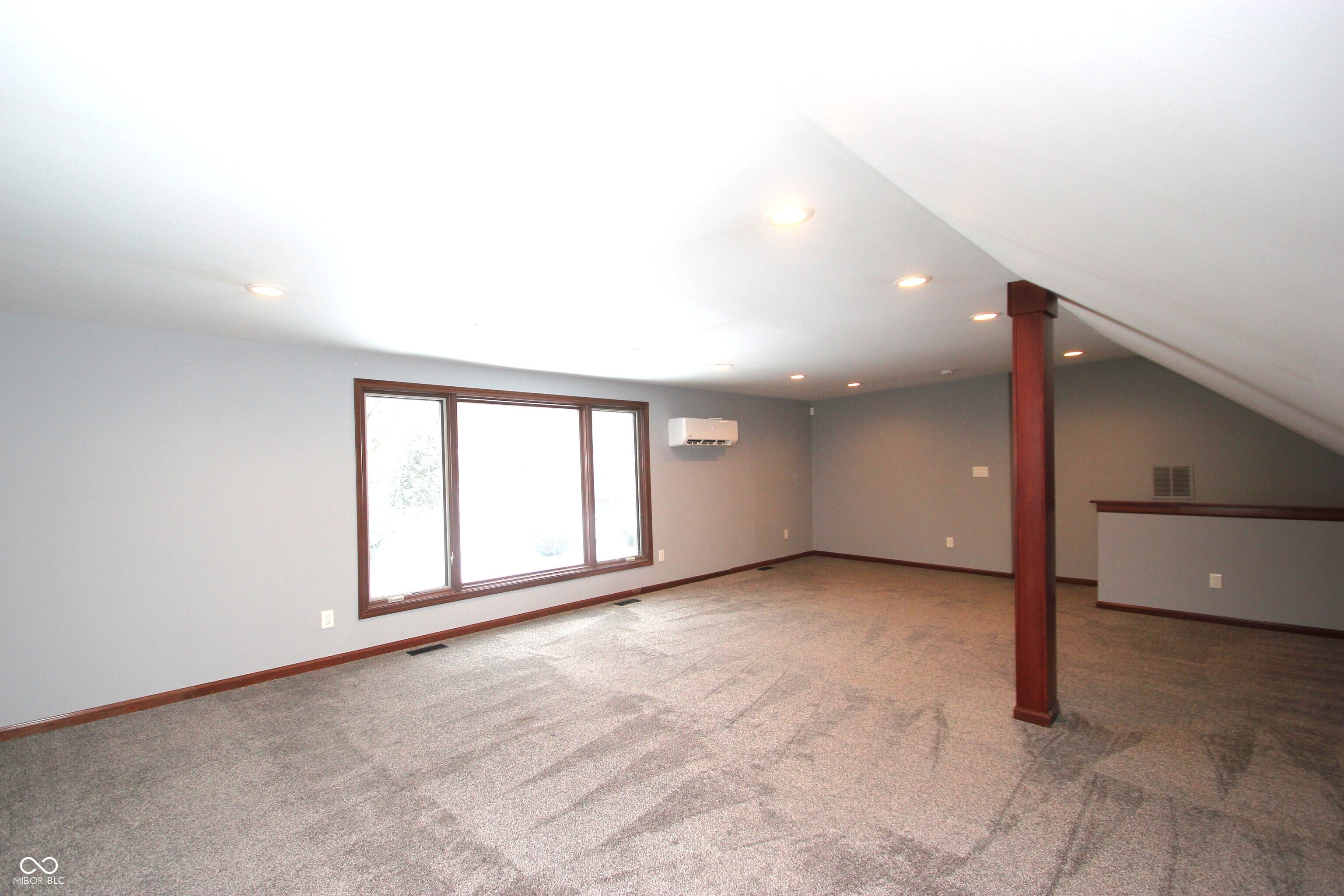 411 Westchester Boulevard