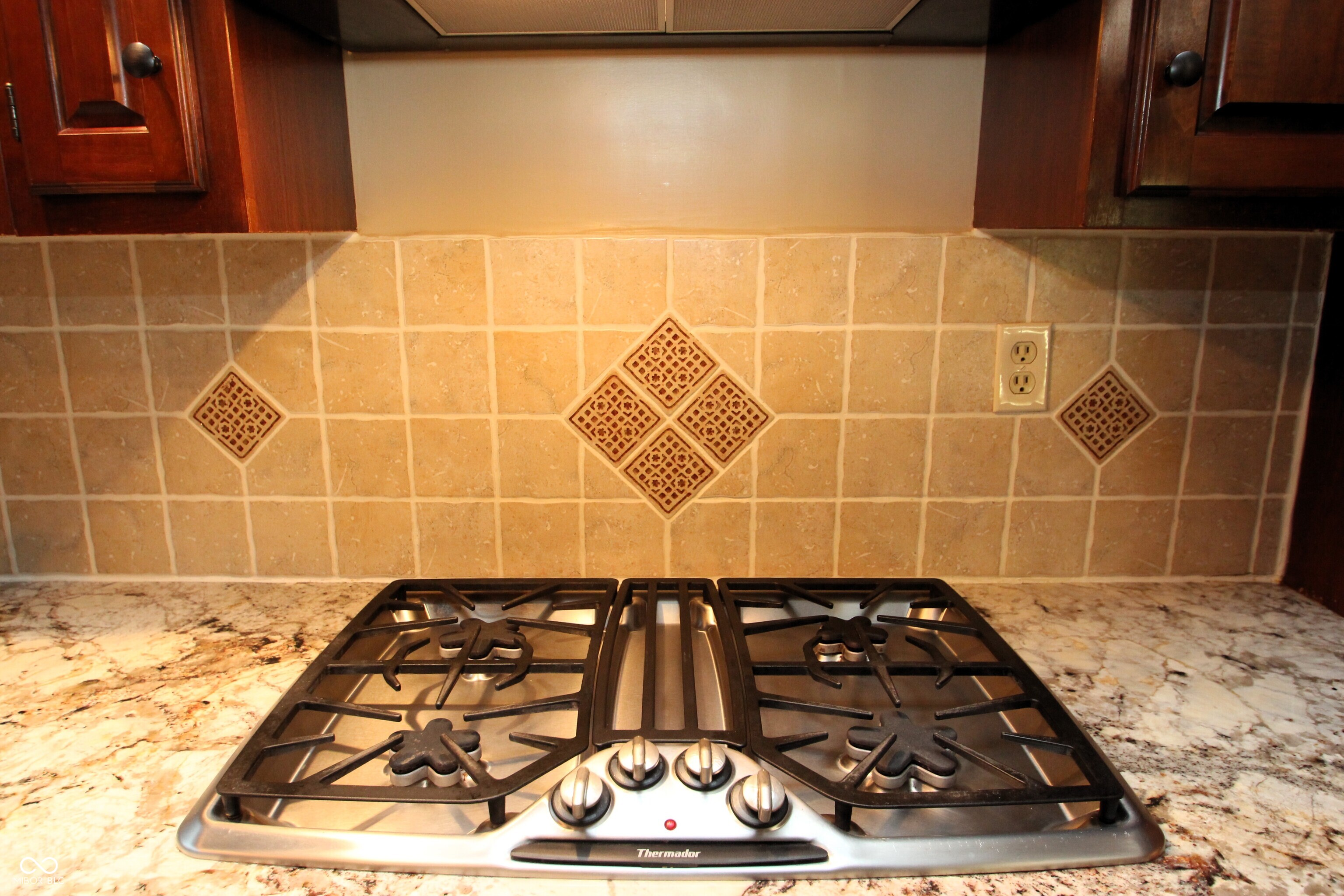 411 Westchester Boulevard