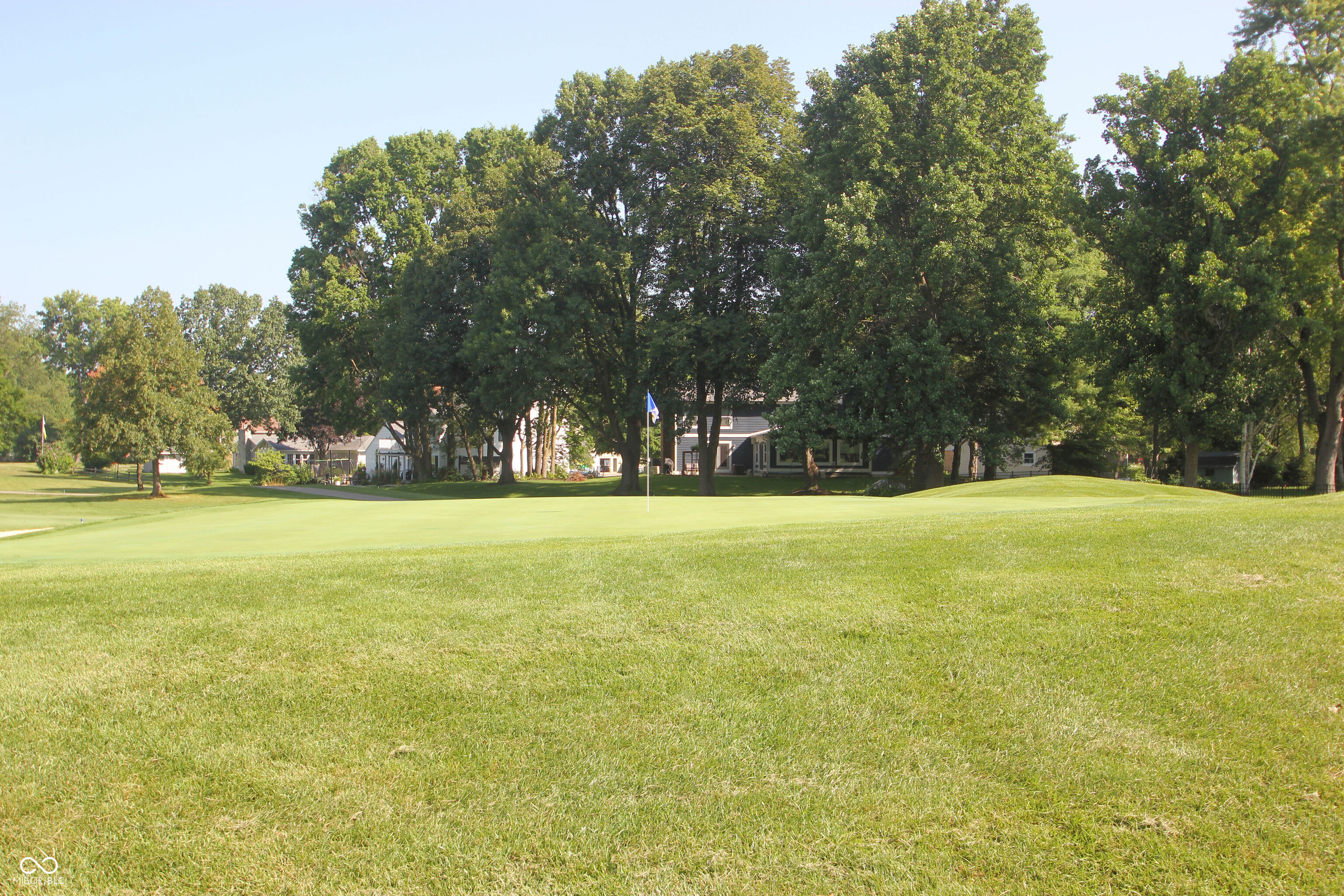 411 Westchester Boulevard