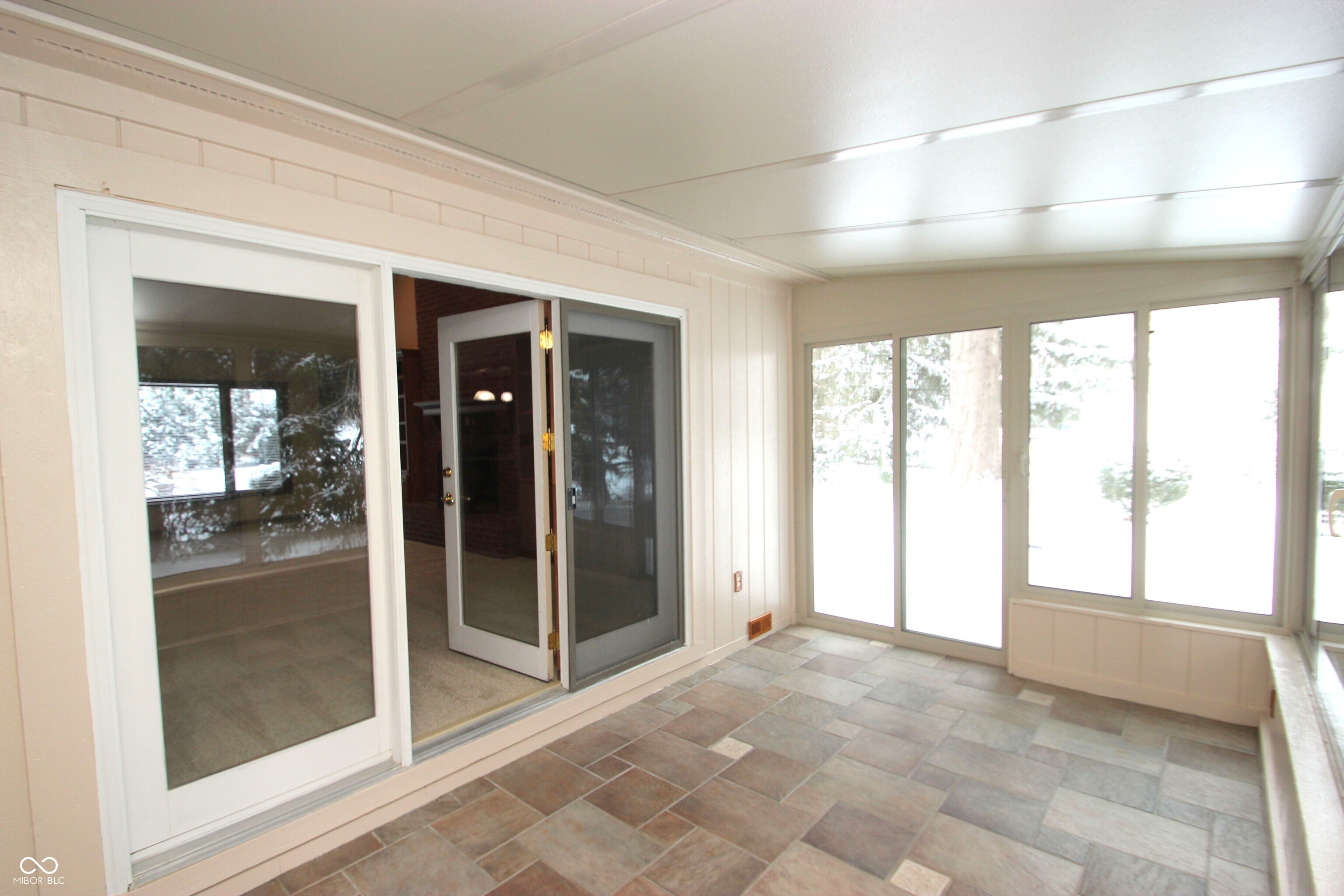 411 Westchester Boulevard