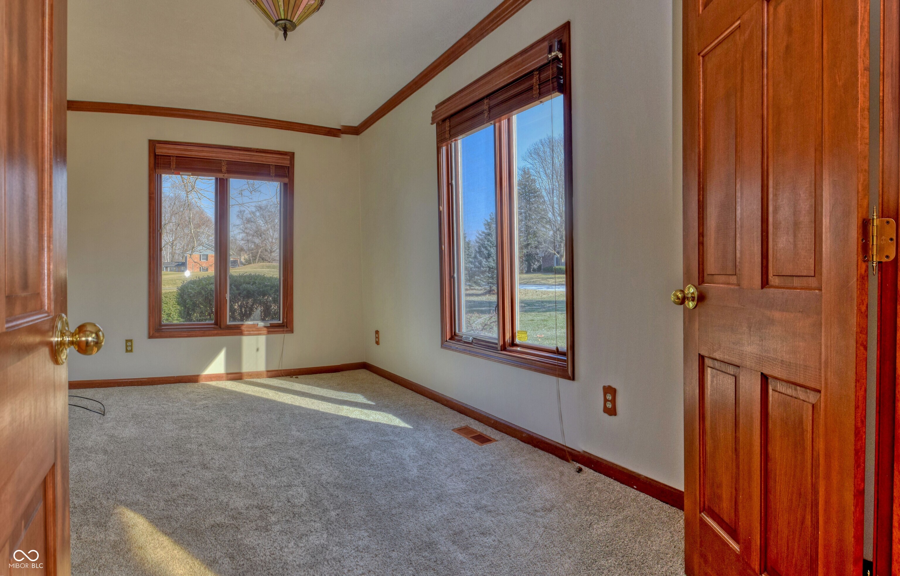 411 Westchester Boulevard