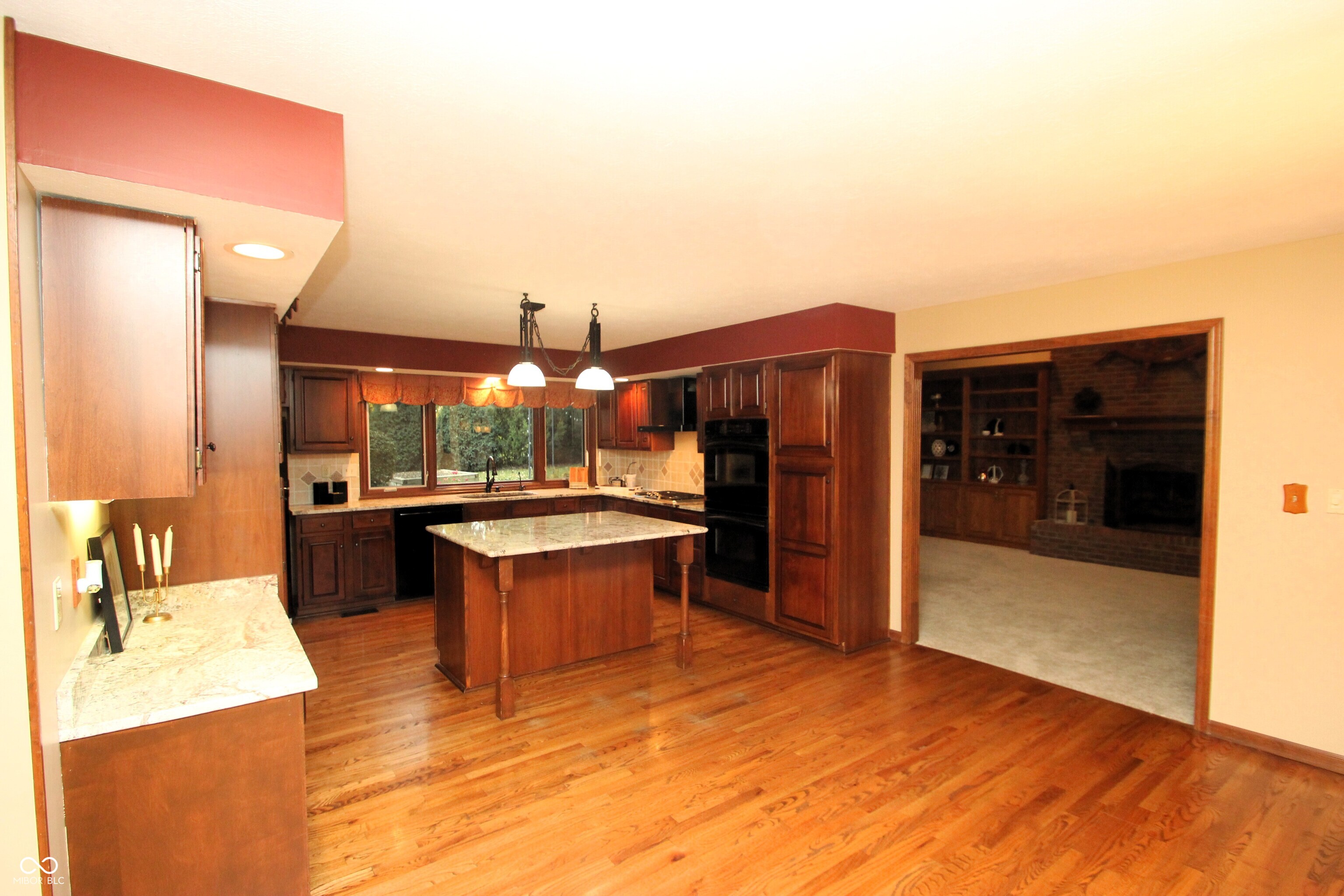 411 Westchester Boulevard