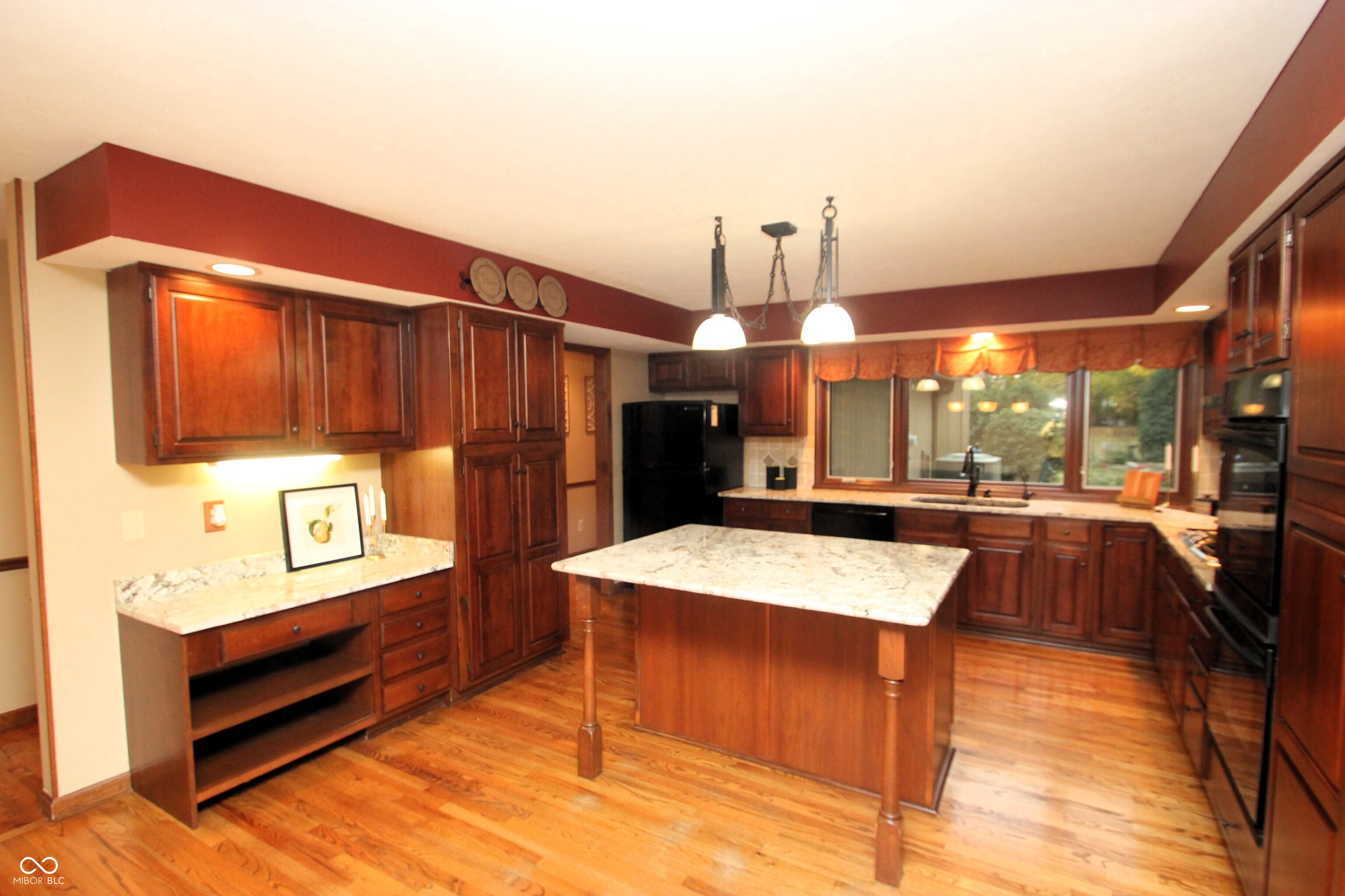 411 Westchester Boulevard