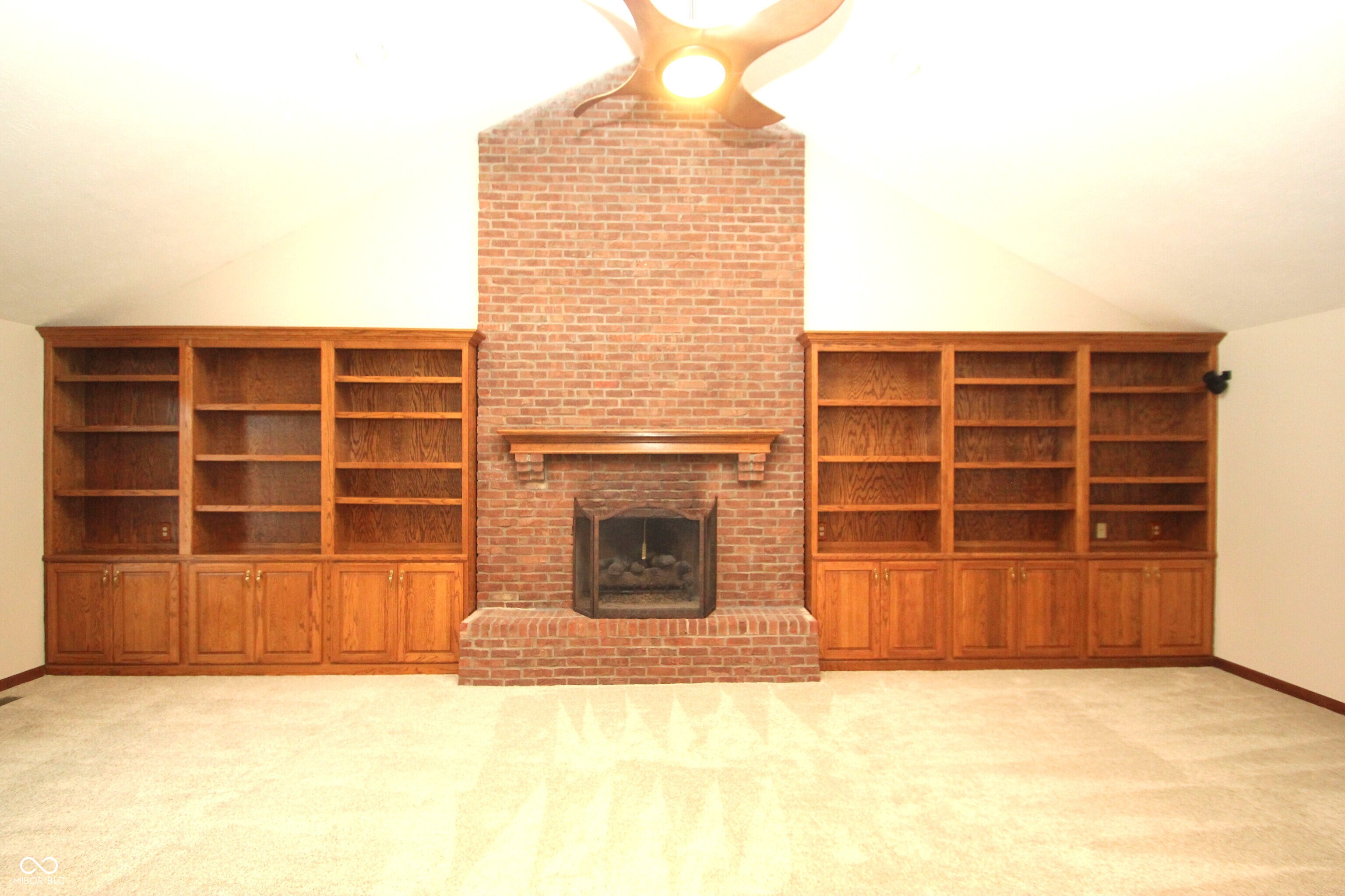 411 Westchester Boulevard