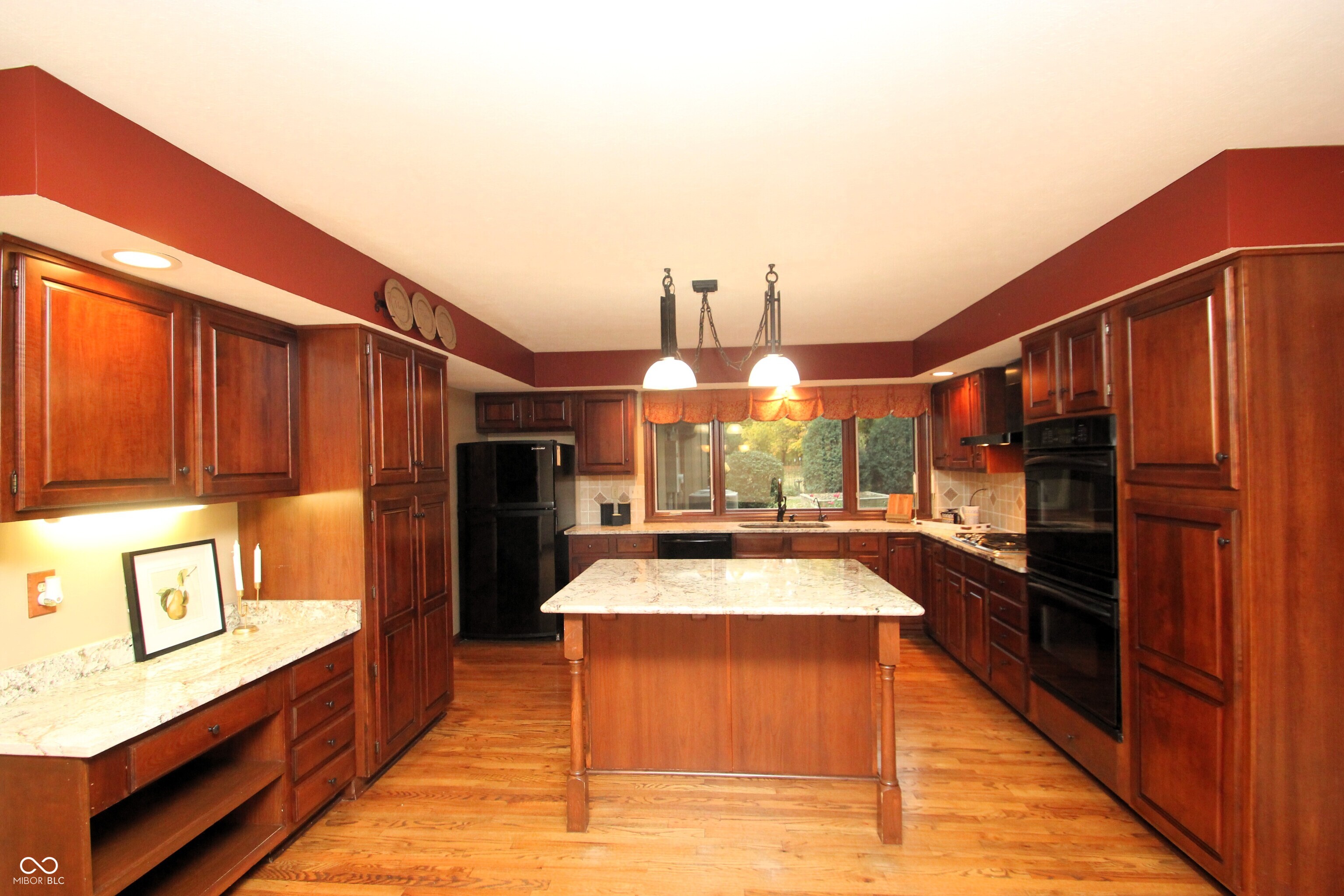 411 Westchester Boulevard