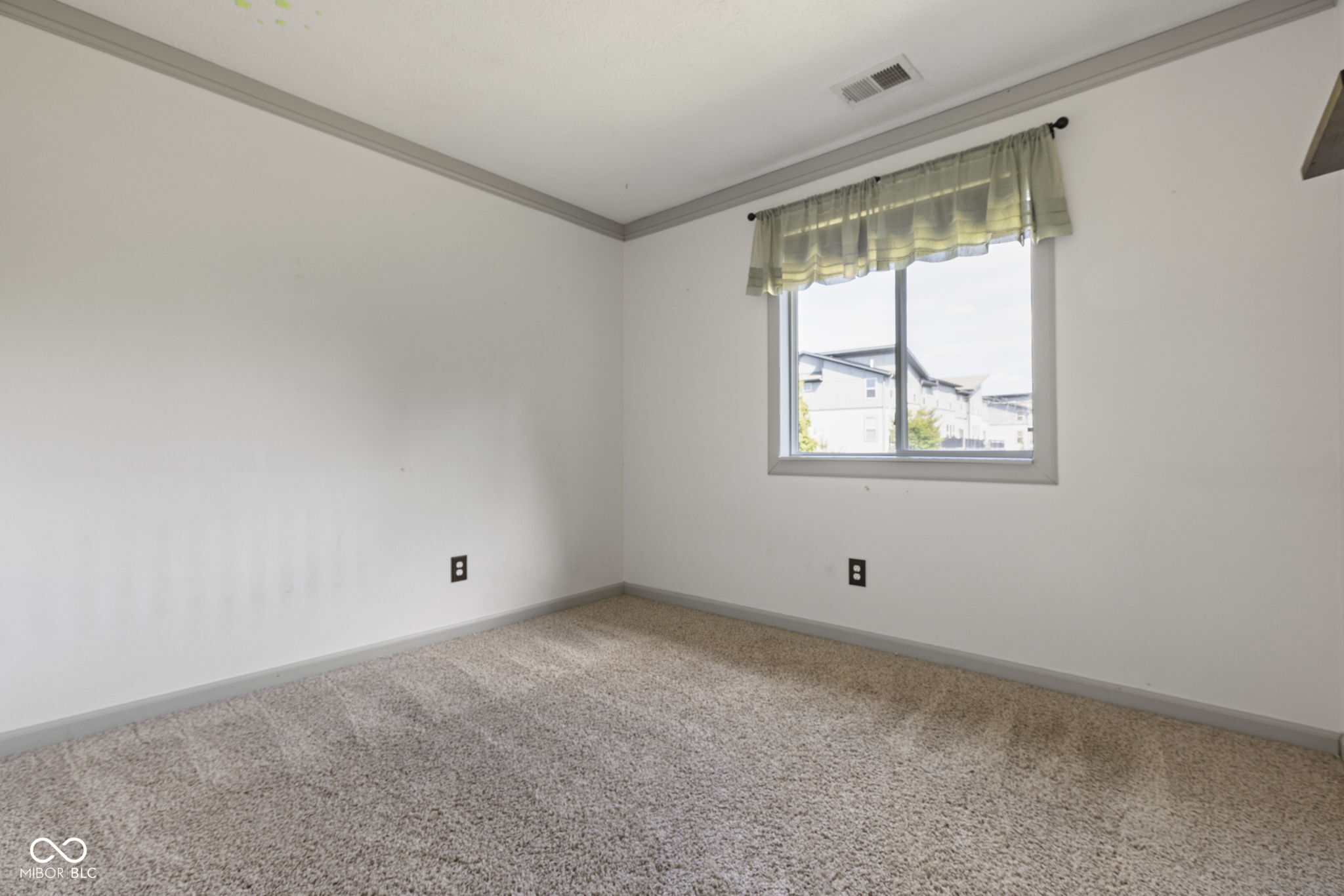 11601 Holland Drive