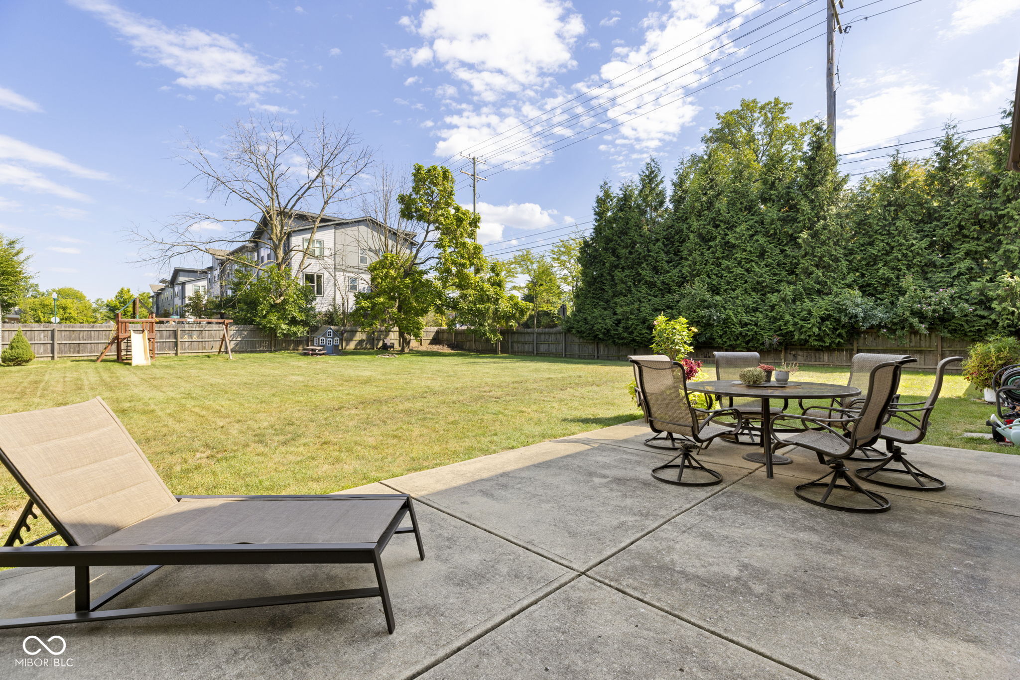 11601 Holland Drive