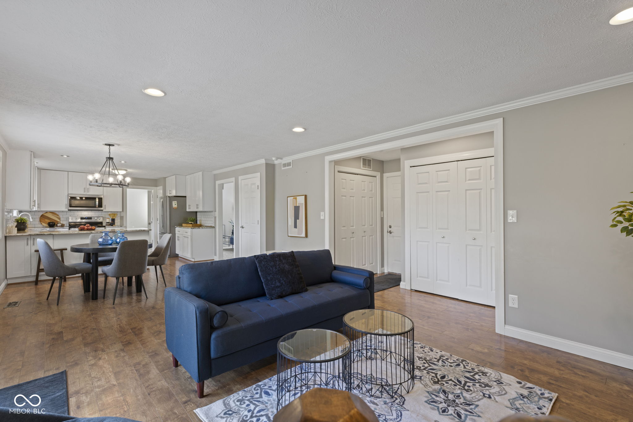 11601 Holland Drive