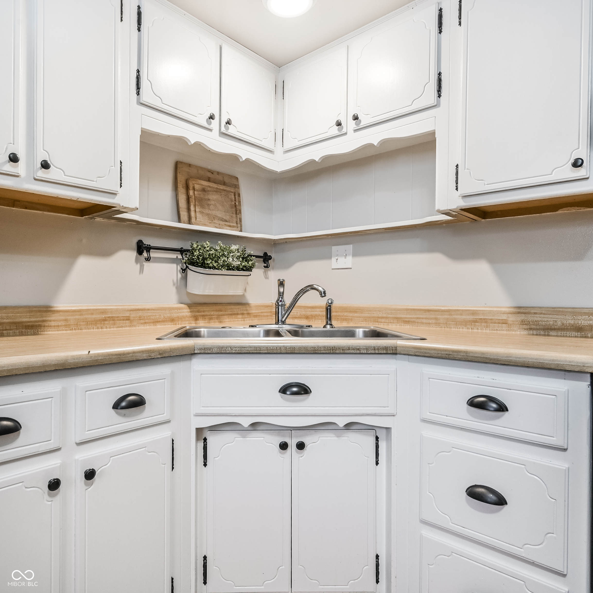 10110 N State Road 39
