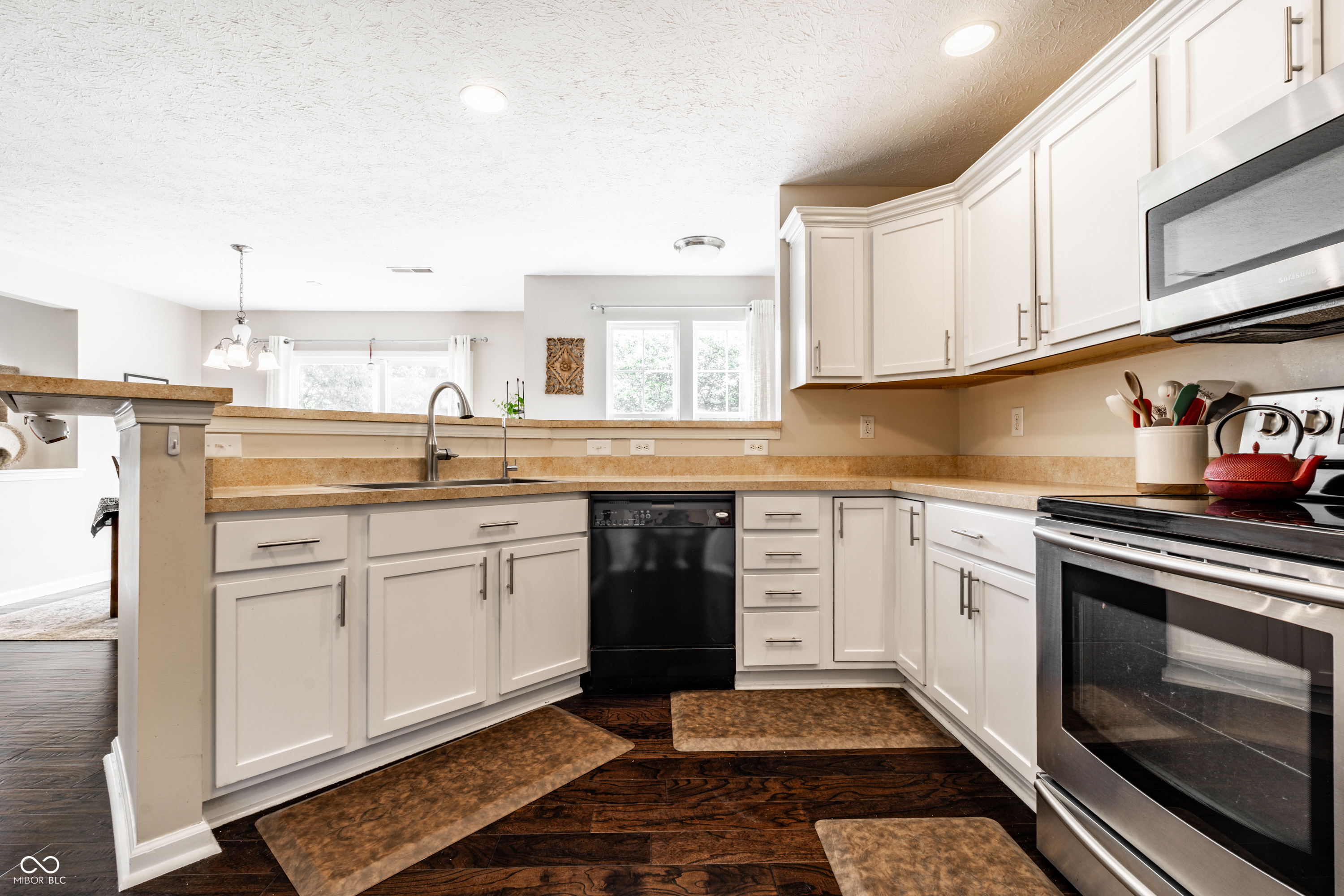 11141 Craycroft Court