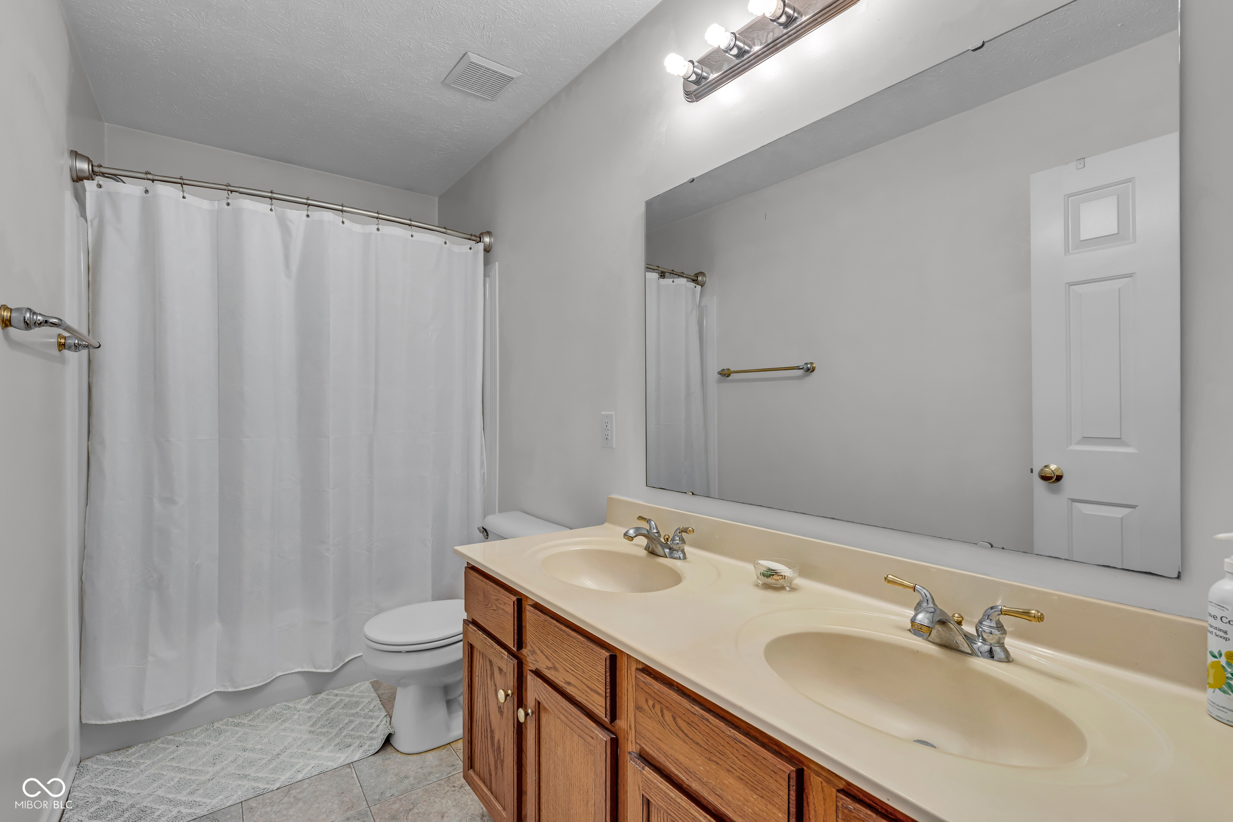 6470 Waterstone Drive