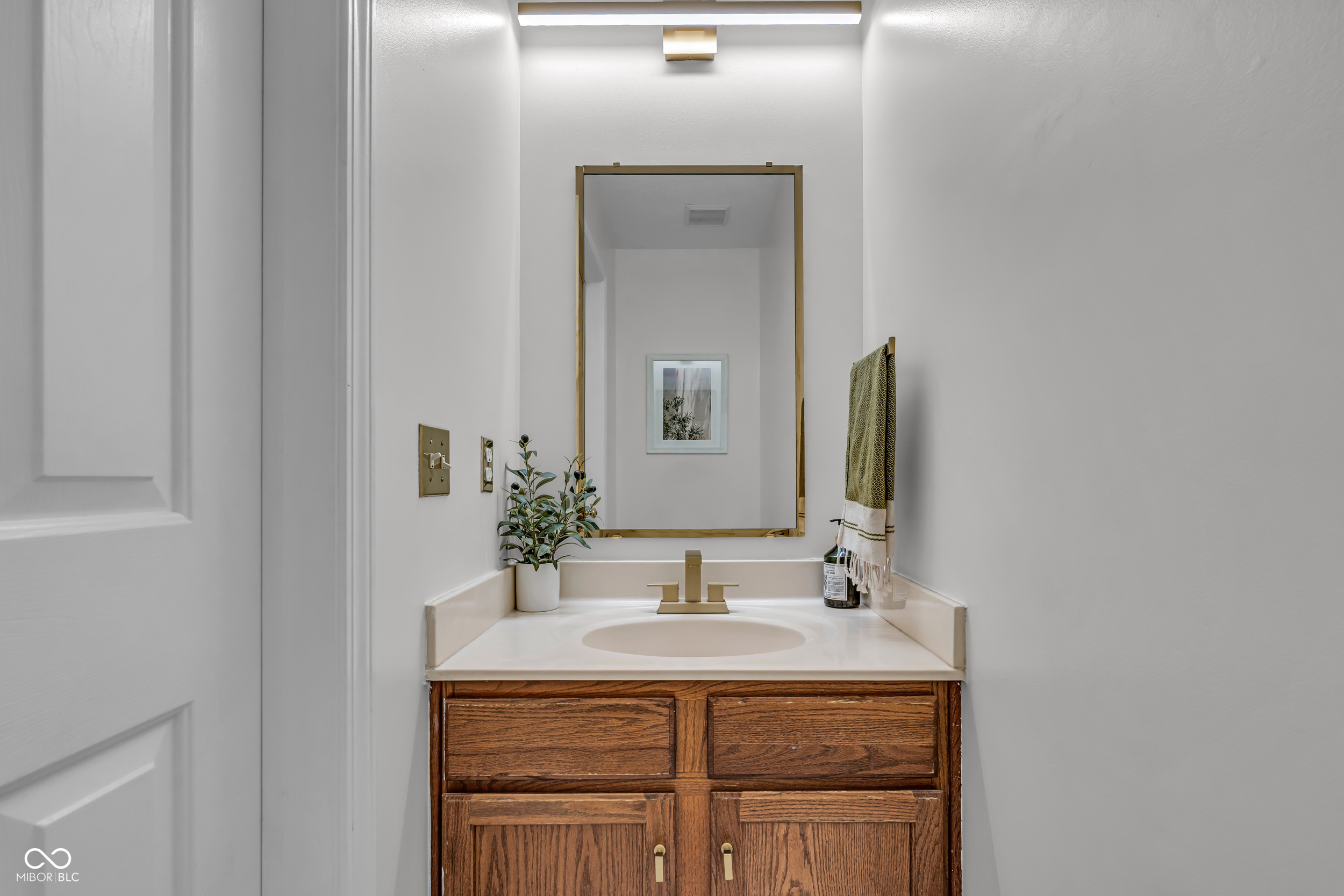 6470 Waterstone Drive