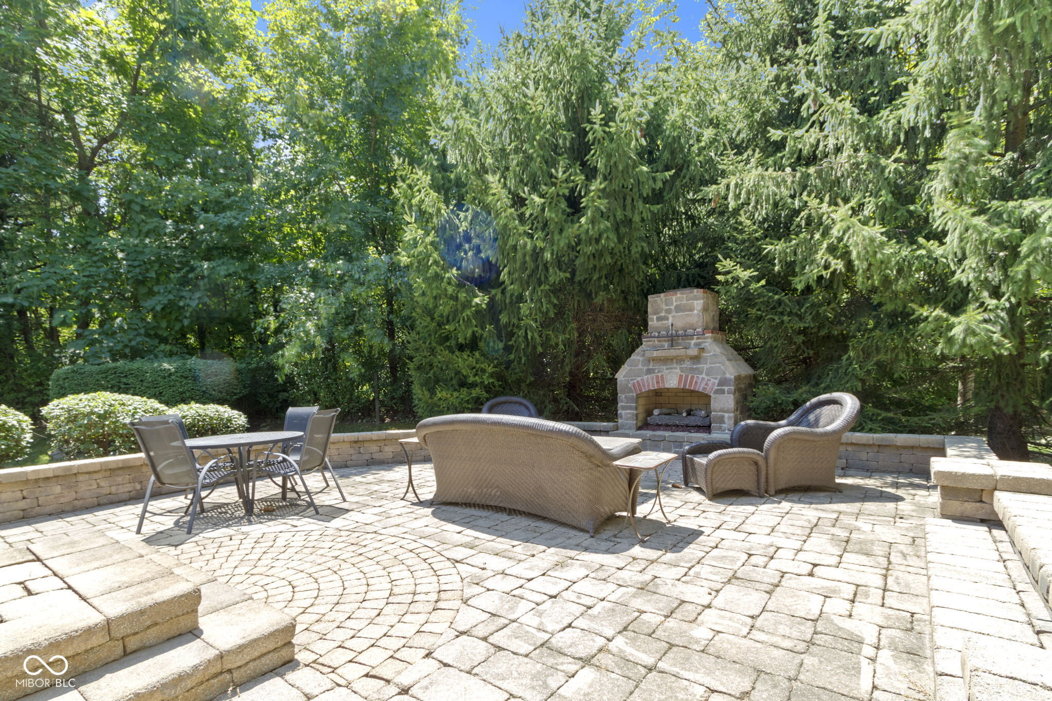 5199 Sue Drive