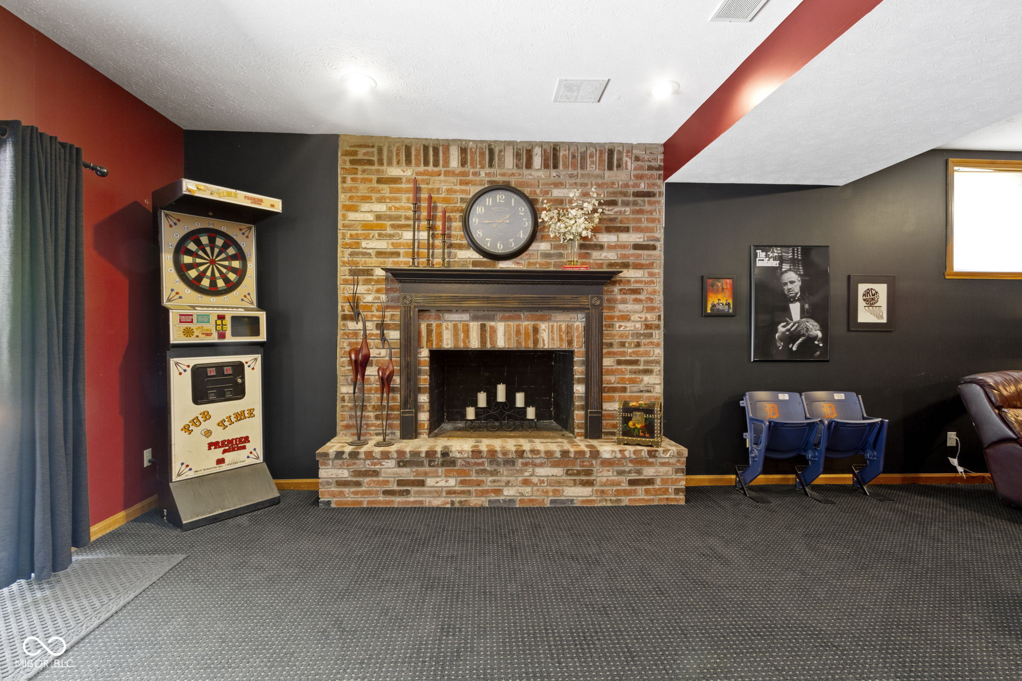 5199 Sue Drive