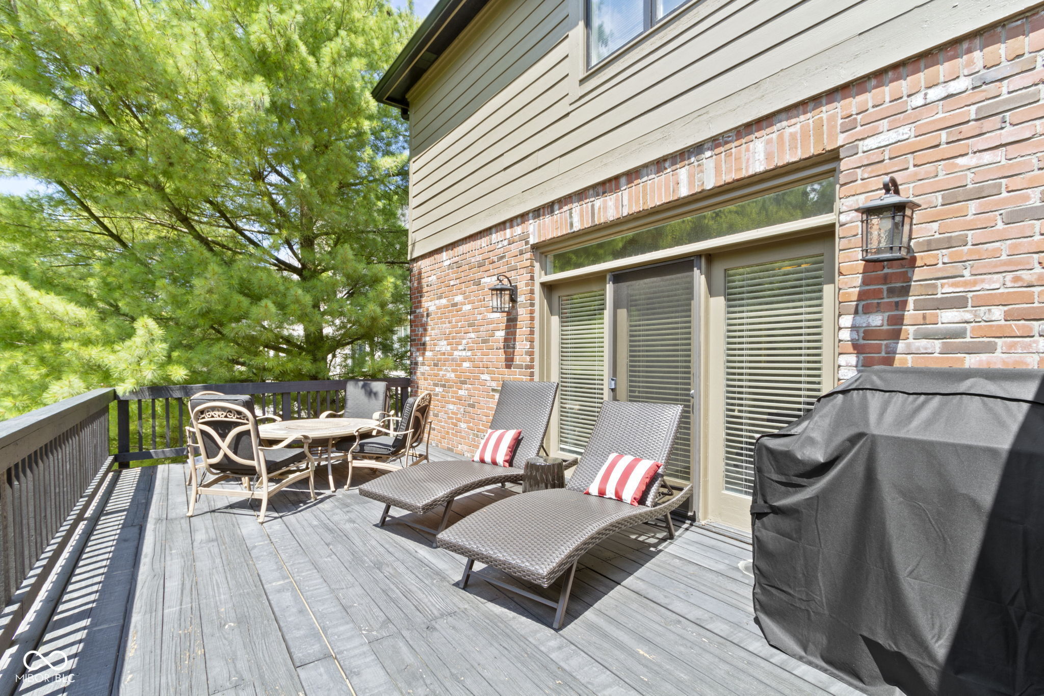 5199 Sue Drive