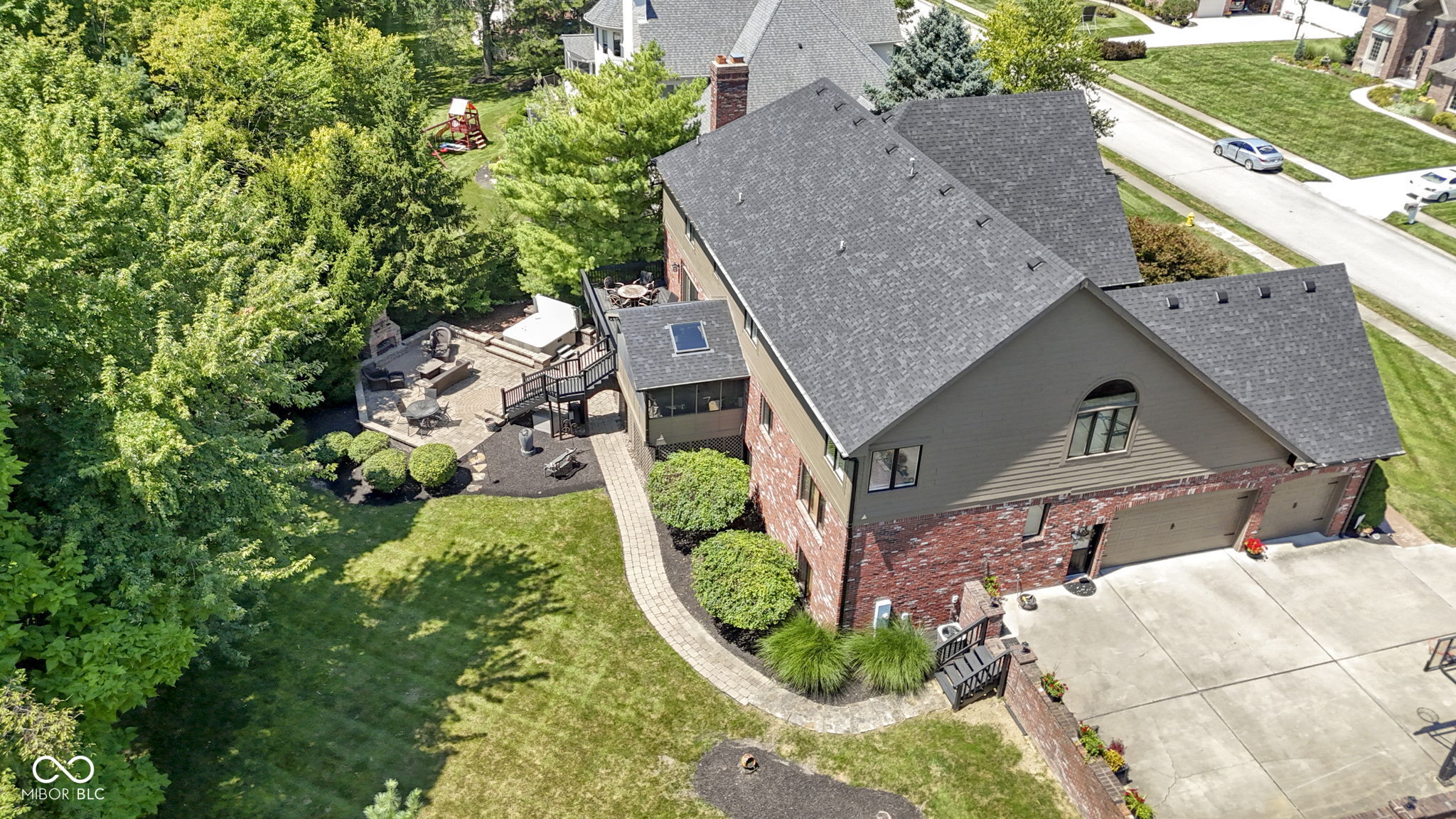 5199 Sue Drive