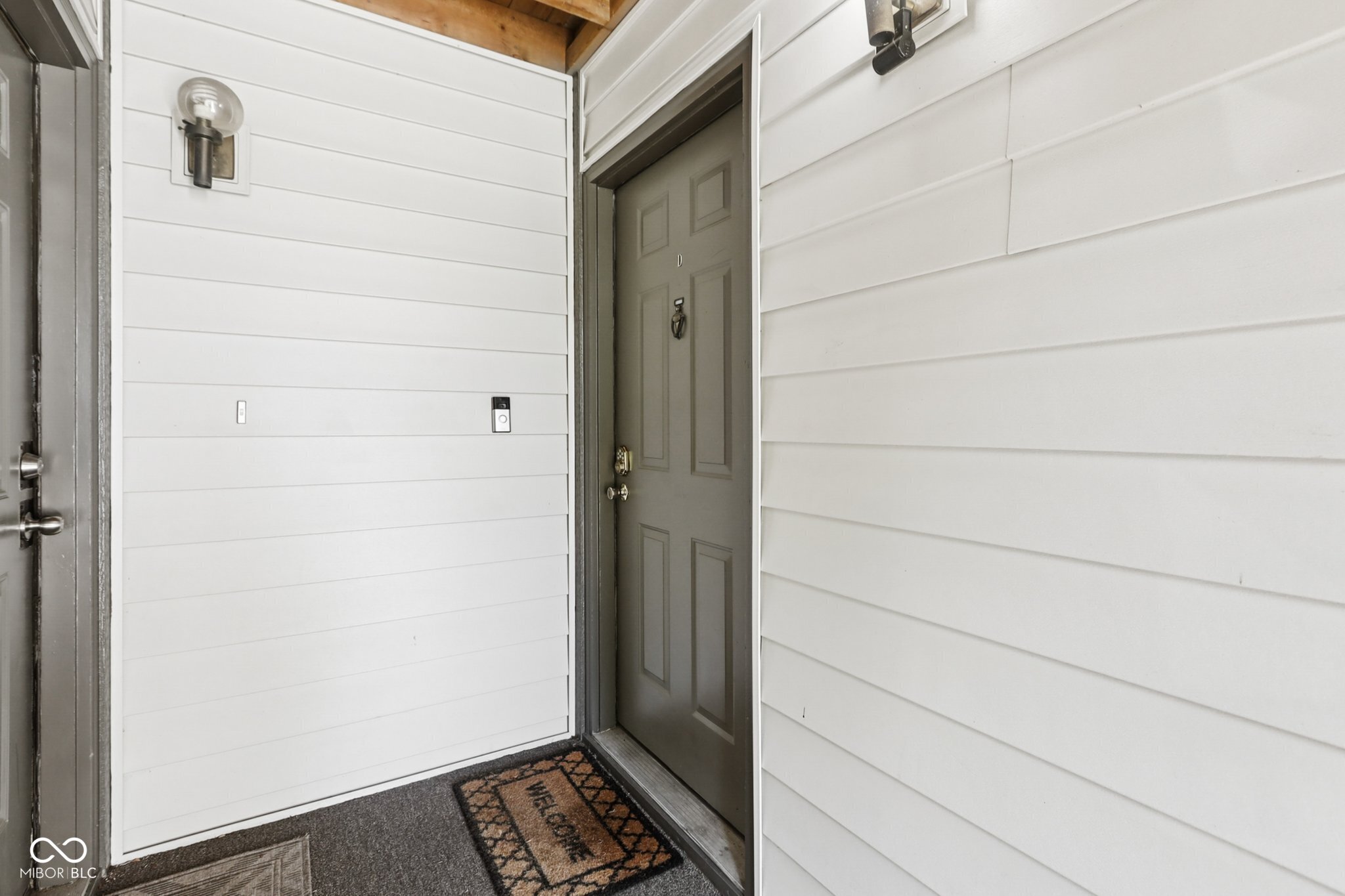8168 Shorewalk Drive Unit: APT D