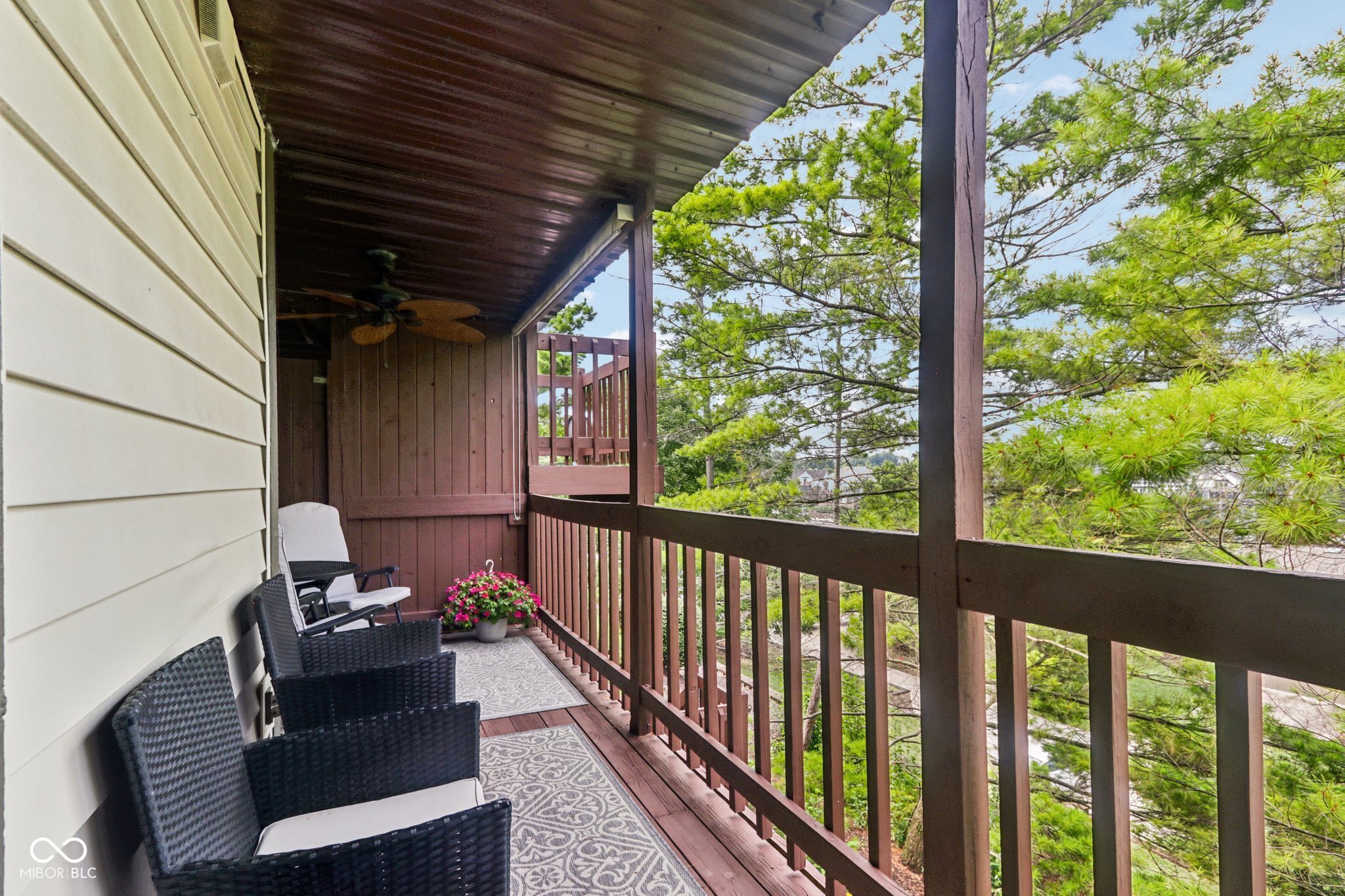 8168 Shorewalk Drive Unit: APT D