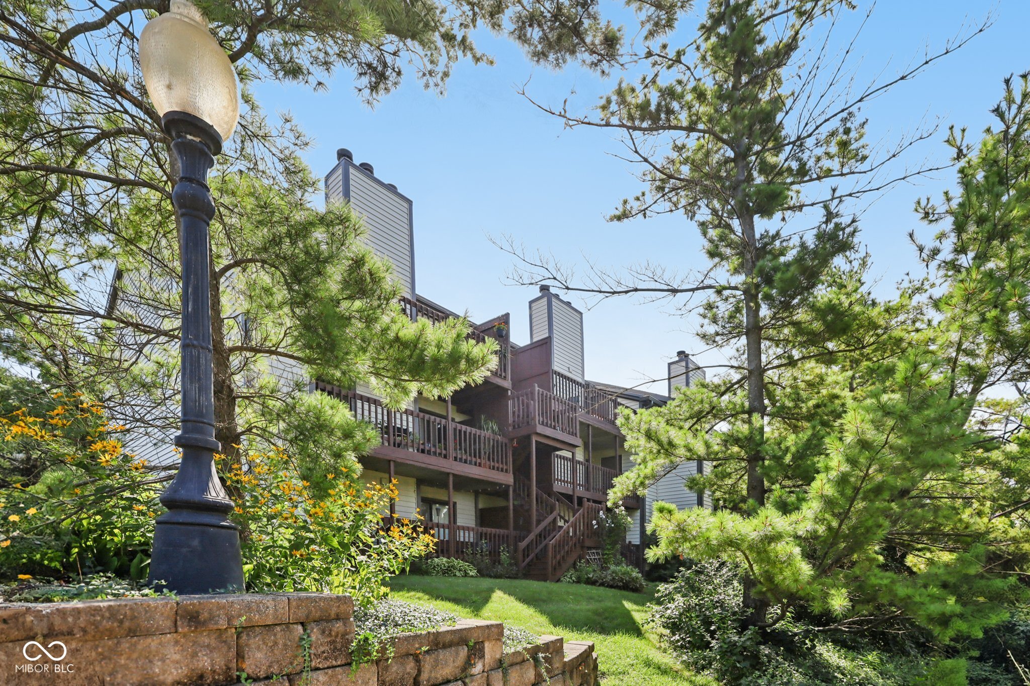 8168 Shorewalk Drive Unit: APT D