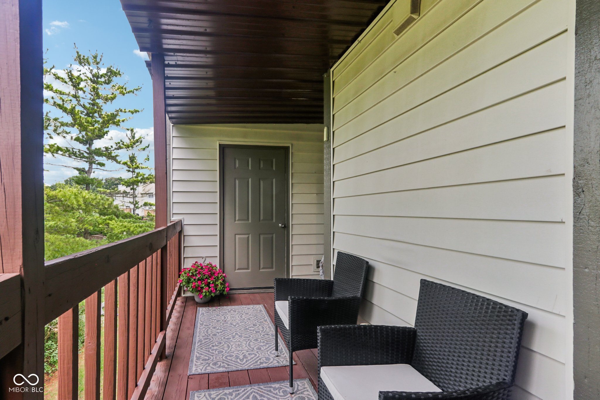 8168 Shorewalk Drive Unit: APT D