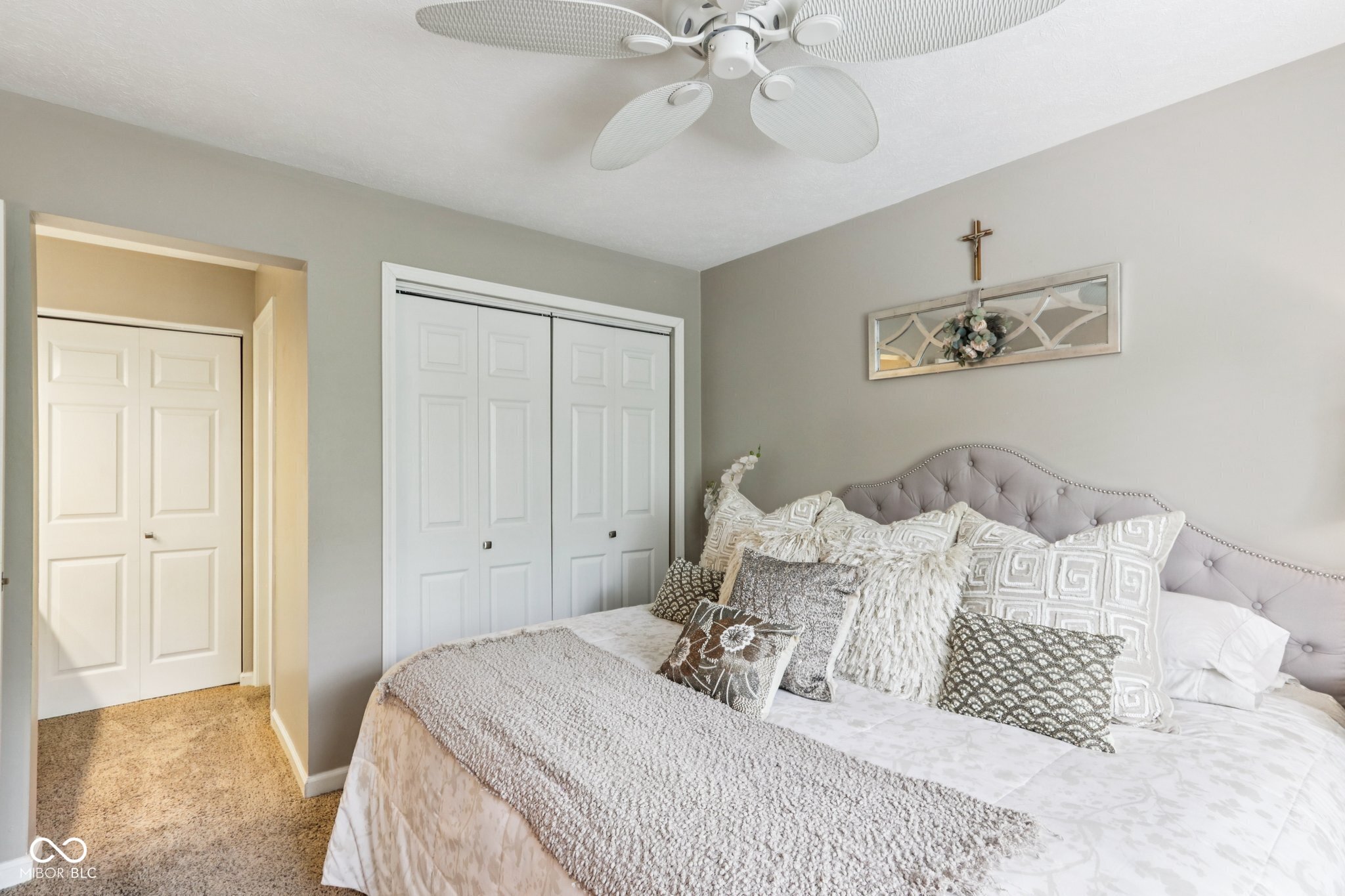 8168 Shorewalk Drive Unit: APT D