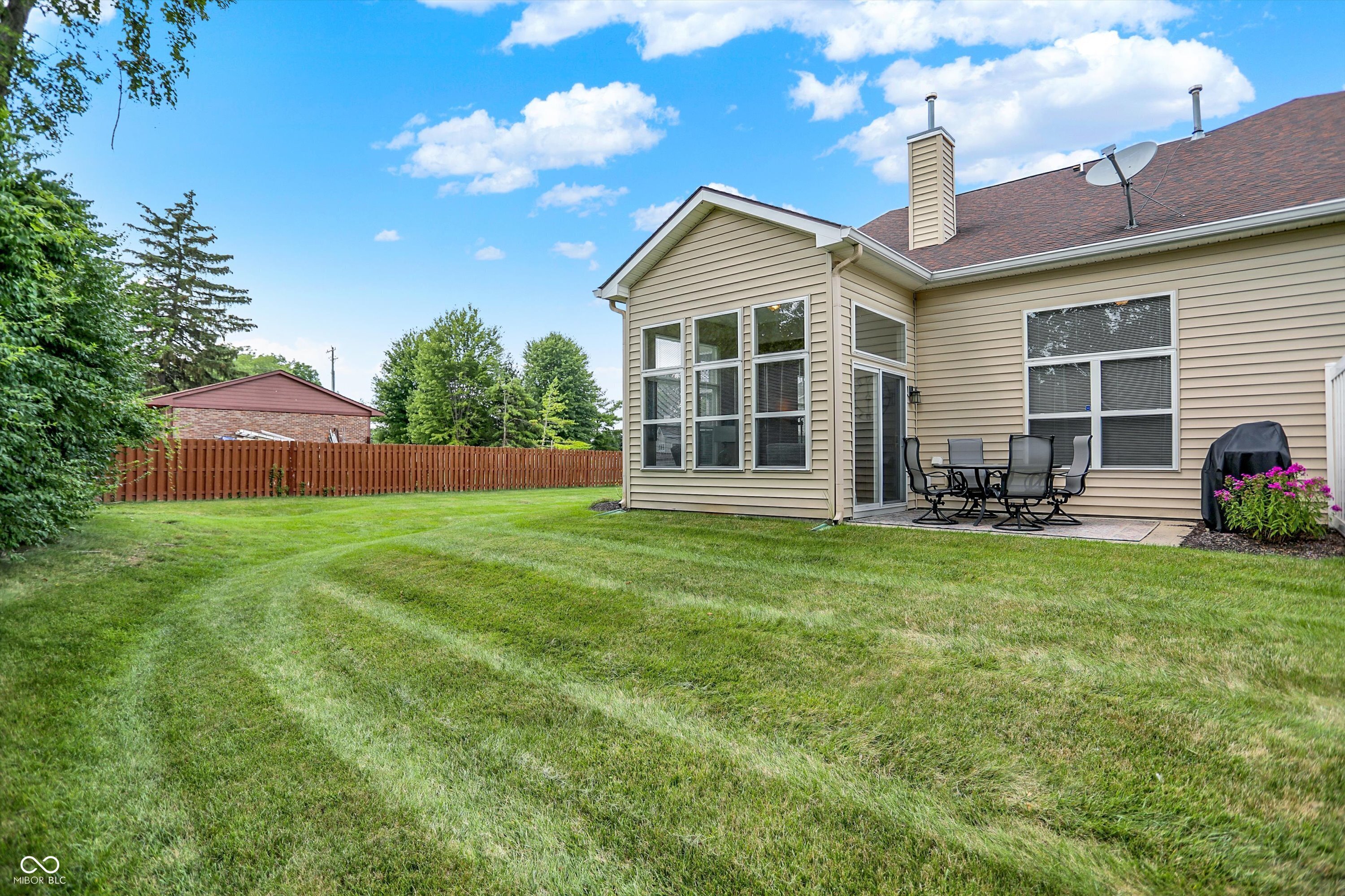 6247 Eller Creek Way